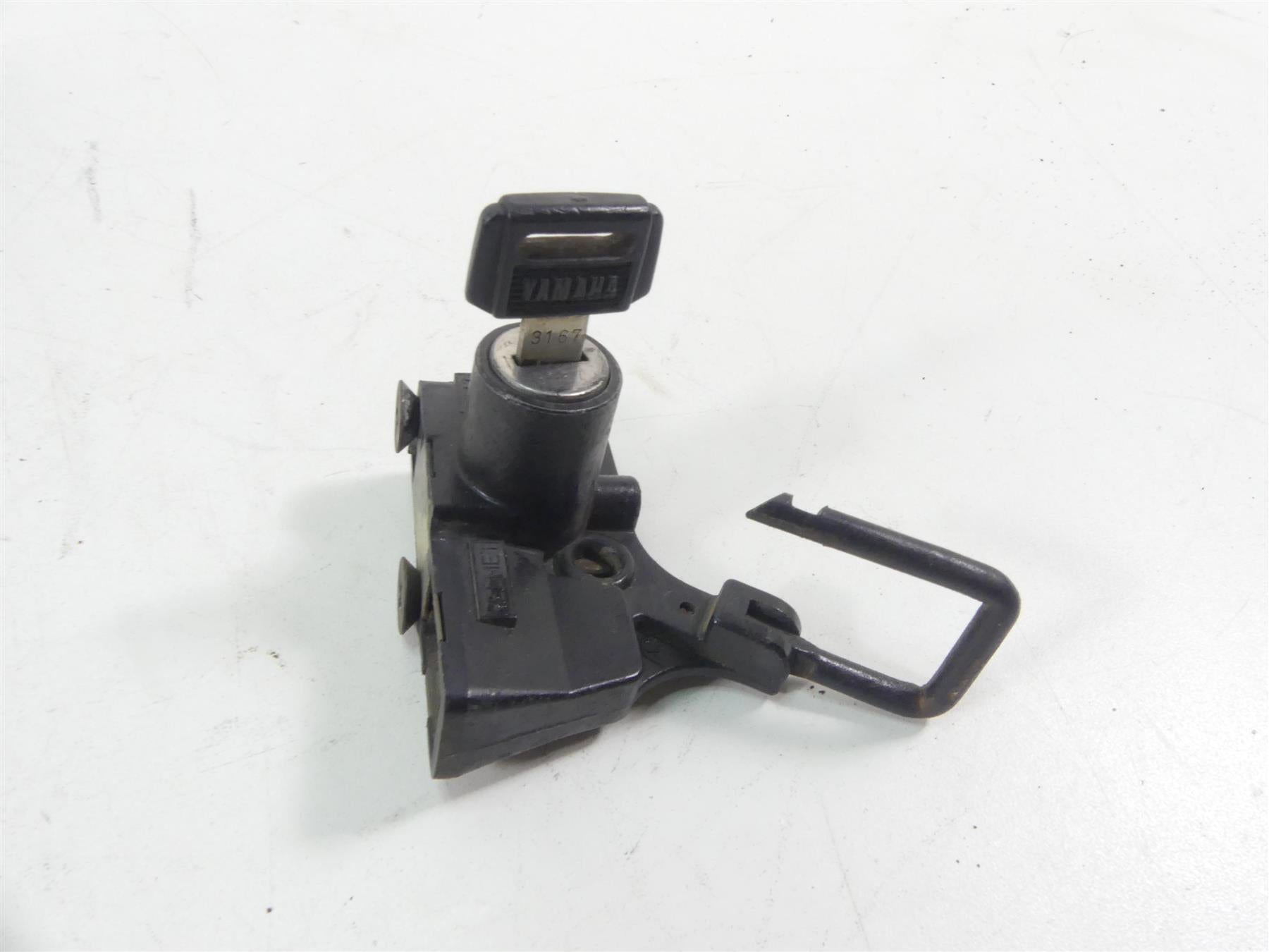1978 Yamaha XS650 SE Special Ignition Switch Key Lock Set 3JV-82501-00-00 {{ shop.shopifyCountryName }} - Mototech271