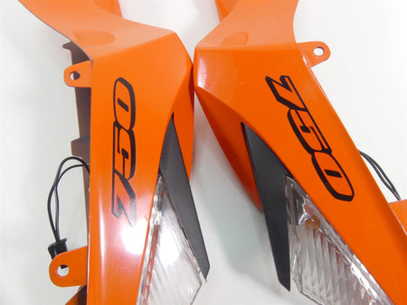2022 Suzuki GSXR750 Rear Tail Fairing Turn Signal Set -Read 47100-15J10-QRE {{ shop.shopifyCountryName }} - Mototech271