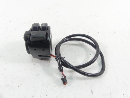2018 Harley Softail FXBB Street Bob Left Hand Lights Control Switch 71500292 {{ shop.shopifyCountryName }} - Mototech271