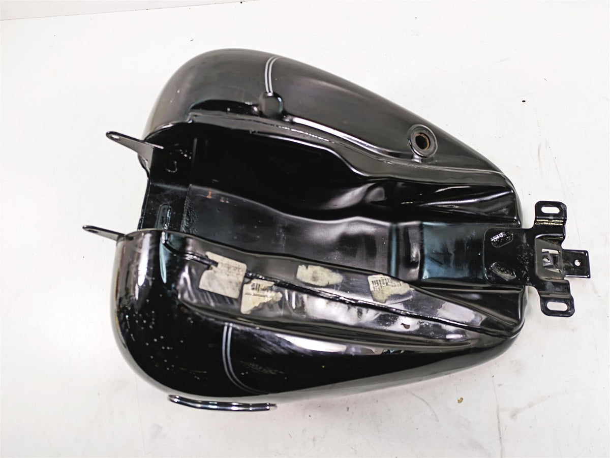 2009 Harley Touring FLHTCU Electra Glide Fuel Petrol Gas Tank - No Dent 61356-08 {{ shop.shopifyCountryName }} - Mototech271