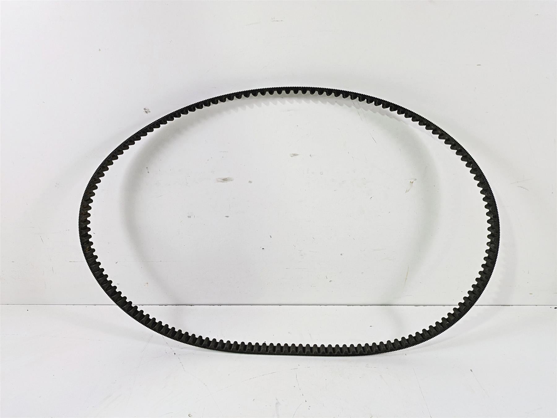 2015 Harley Touring FLHTKL E -Glide Low Rear Main Drive Belt 140T 1