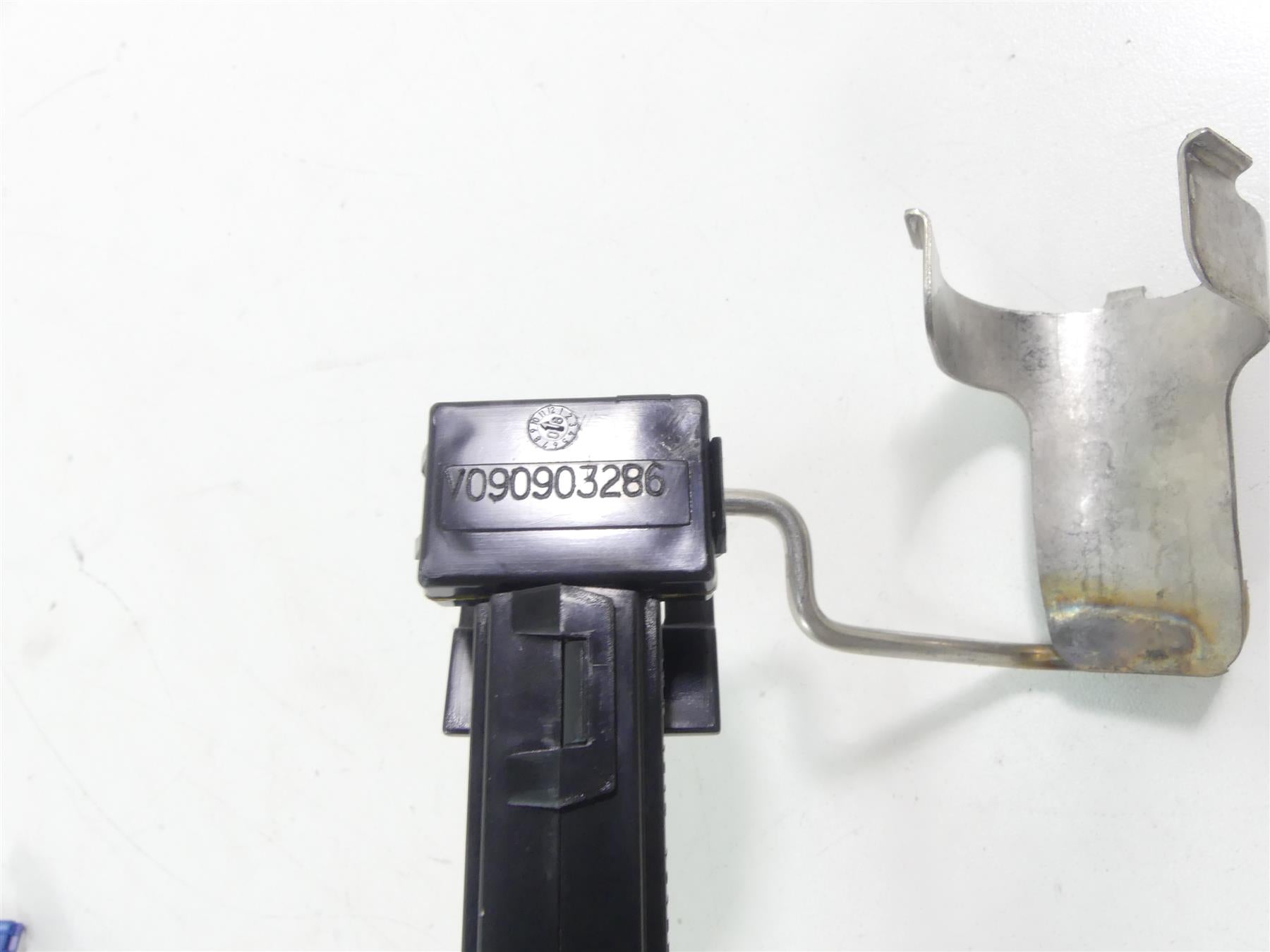 2009 BMW R1200GS K25 Fuel Gas Petrol Level Sensor 16147675547 {{ shop.shopifyCountryName }} - Mototech271