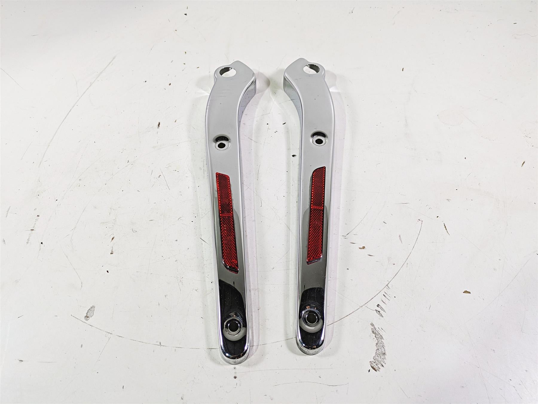 2012 Harley FLD Dyna Switchback Rear Fender Struts Covers 60877-12 60878-12 {{ shop.shopifyCountryName }} - Mototech271
