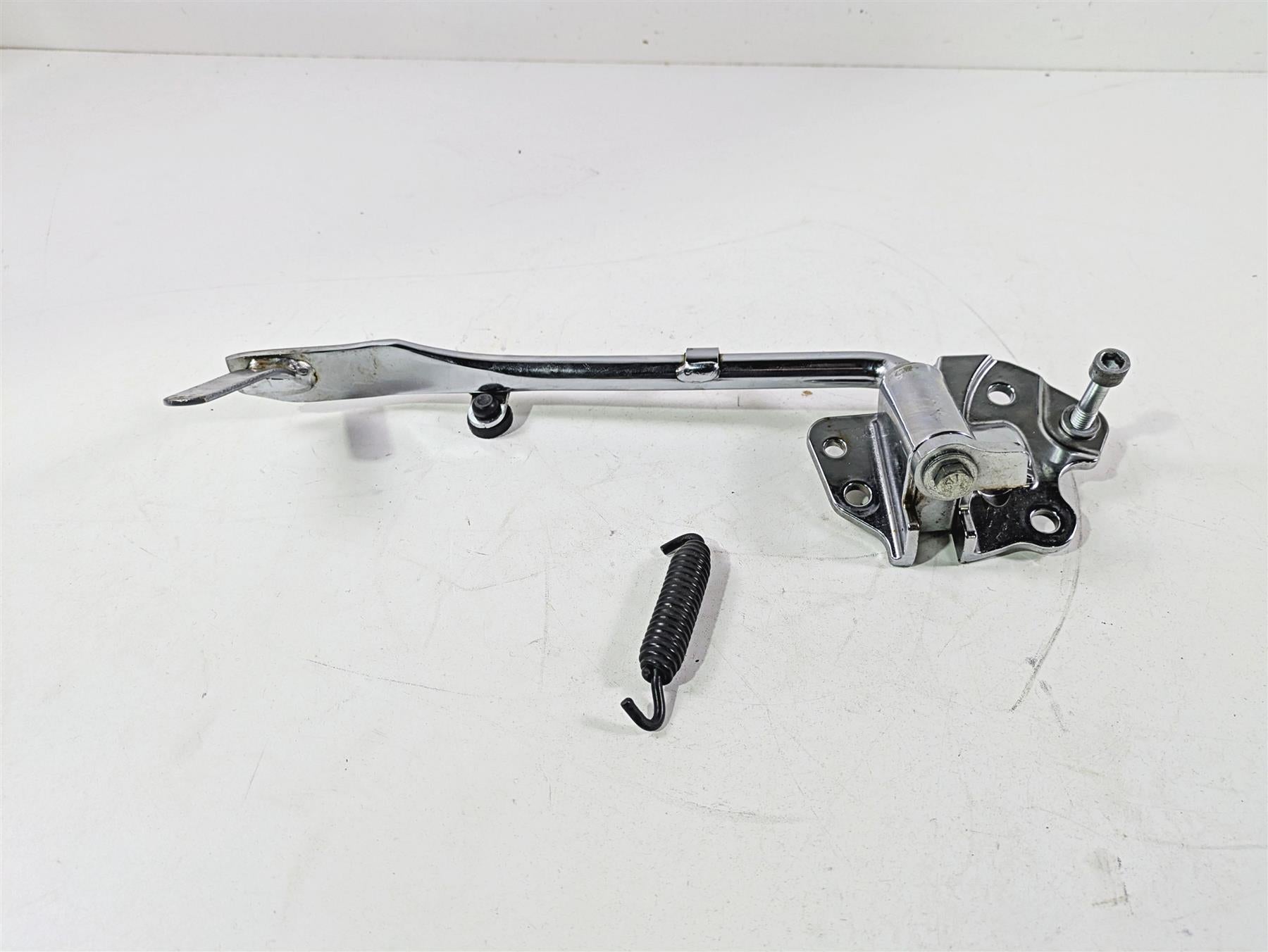 2021 Harley Touring FLTRX Road Glide Side Kick Jiffy Stand Kickstand 50075-07A {{ shop.shopifyCountryName }} - Mototech271
