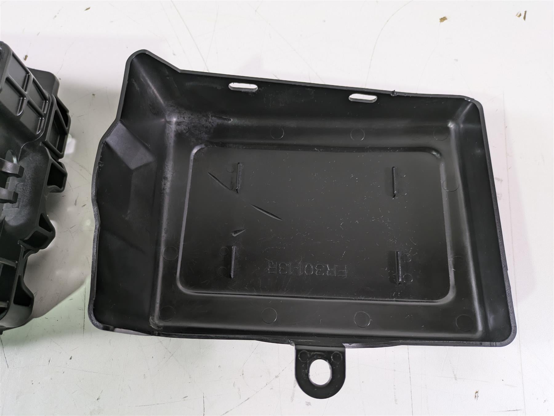 2015 Harley FXDL Dyna Low Rider Battery Tray & Black Cover 70379-06B {{ shop.shopifyCountryName }} - Mototech271