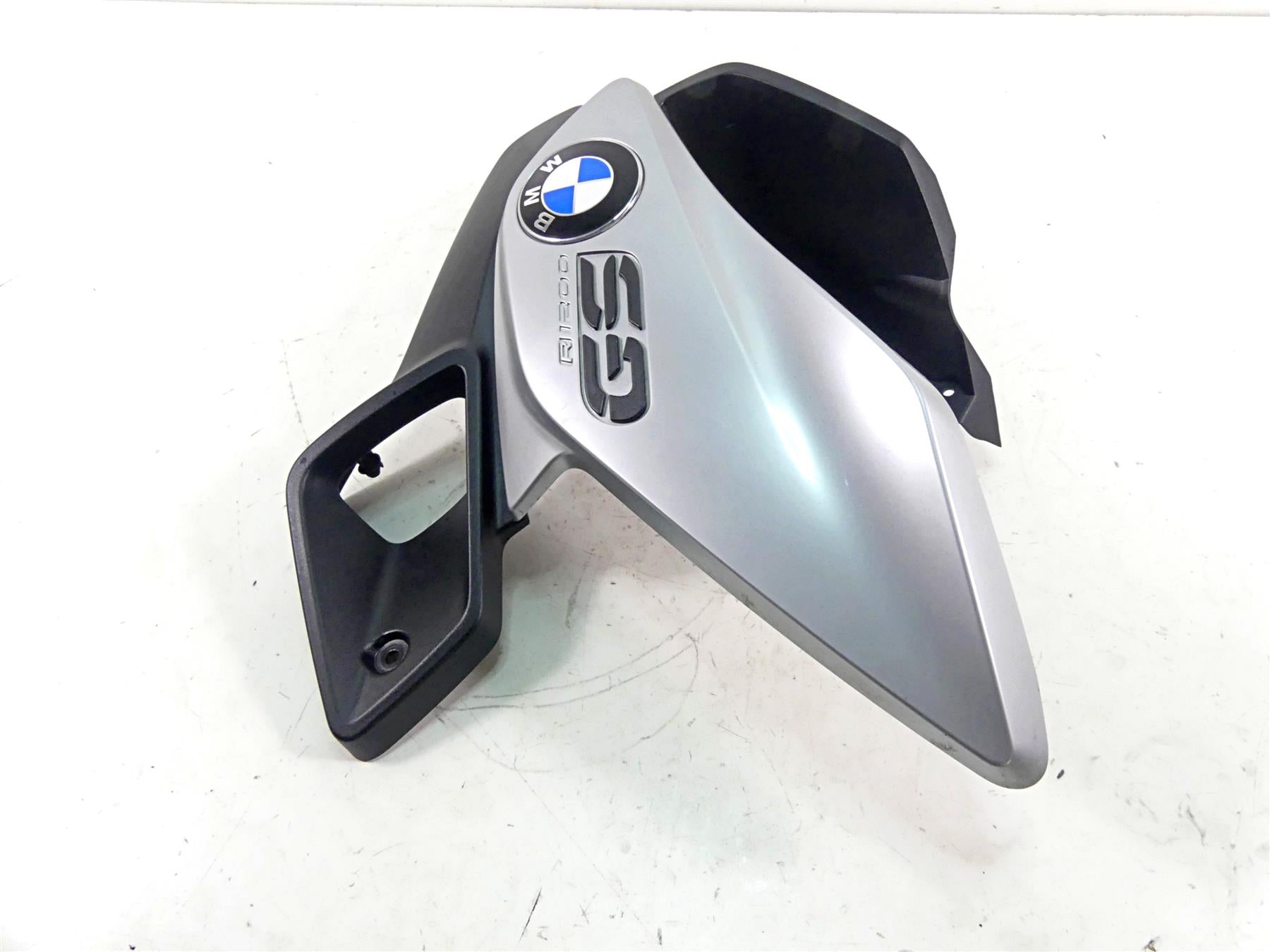 2015 BMW R1200GS GSW K50 Left Front Side Cover Fairing Cowl 46638533659 {{ shop.shopifyCountryName }} - Mototech271