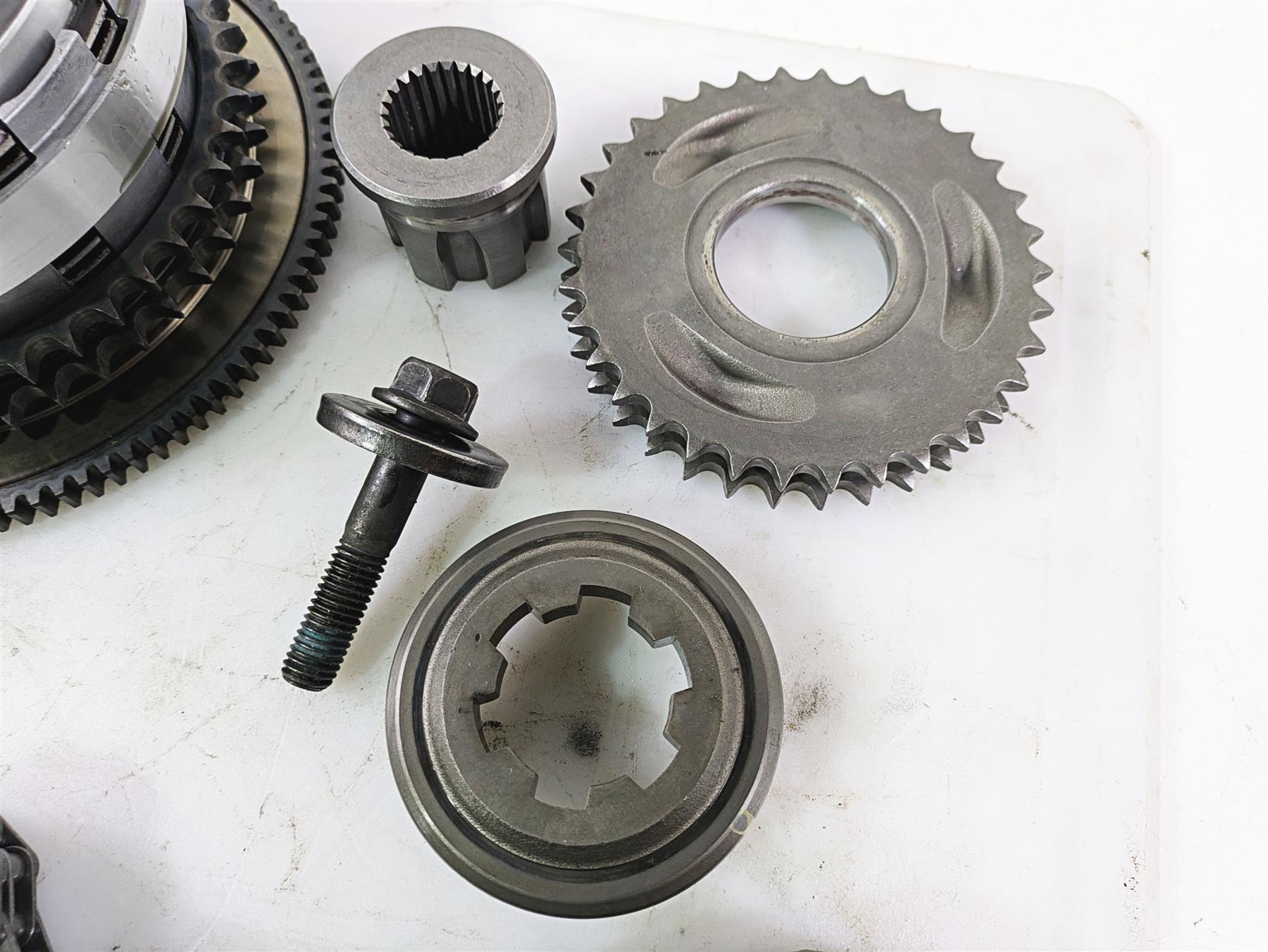 2008 Harley Touring FLHTP Electra Glide Primary Drive Clutch Kit 37817-07 {{ shop.shopifyCountryName }} - Mototech271
