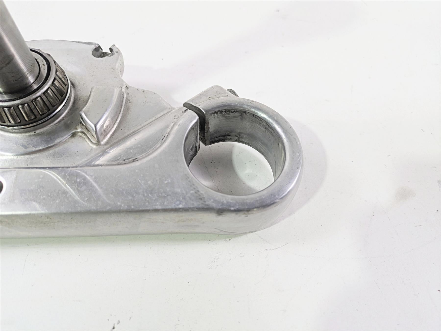 2008 Harley FXDL Dyna Low Rider 105TH Lower Triple Tree Steering Clamp 45539-08 {{ shop.shopifyCountryName }} - Mototech271
