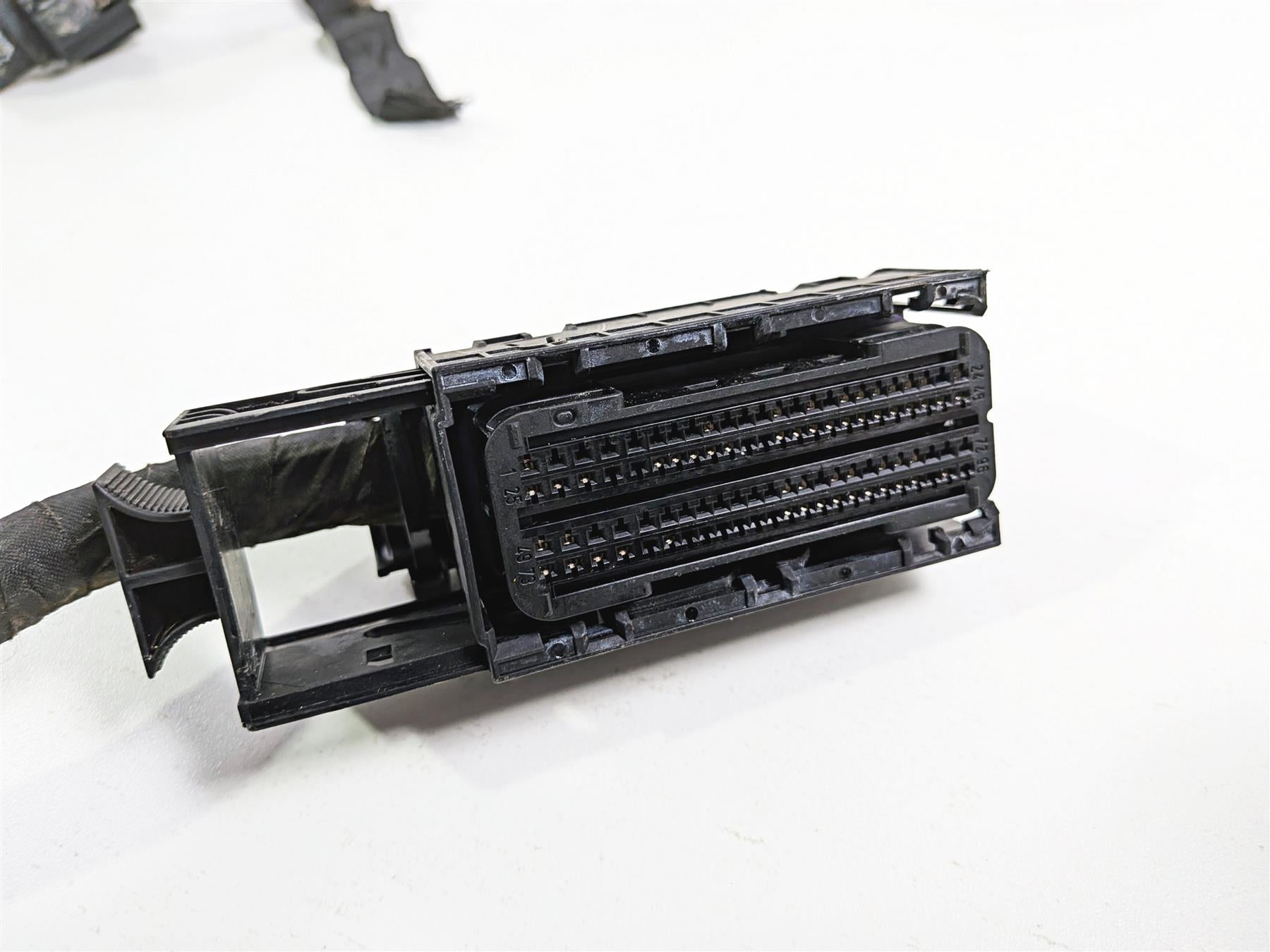 2015 BMW R1200GS K50 Main & Engine Wiring Harness Esa Grip Heat 61118549371 {{ shop.shopifyCountryName }} - Mototech271
