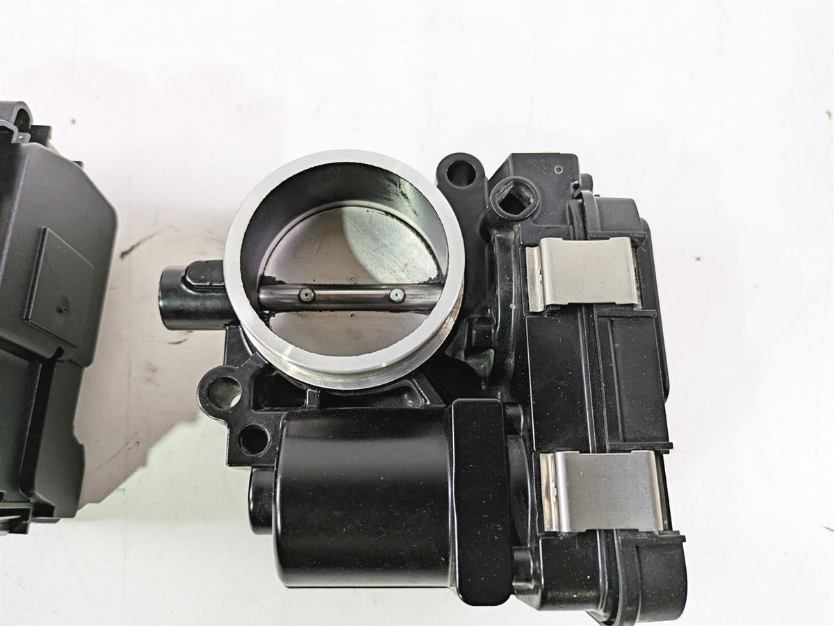 2016 BMW R1200RS K54 Throttle Bodies Body Fuel Injection 13548564959 {{ shop.shopifyCountryName }} - Mototech271
