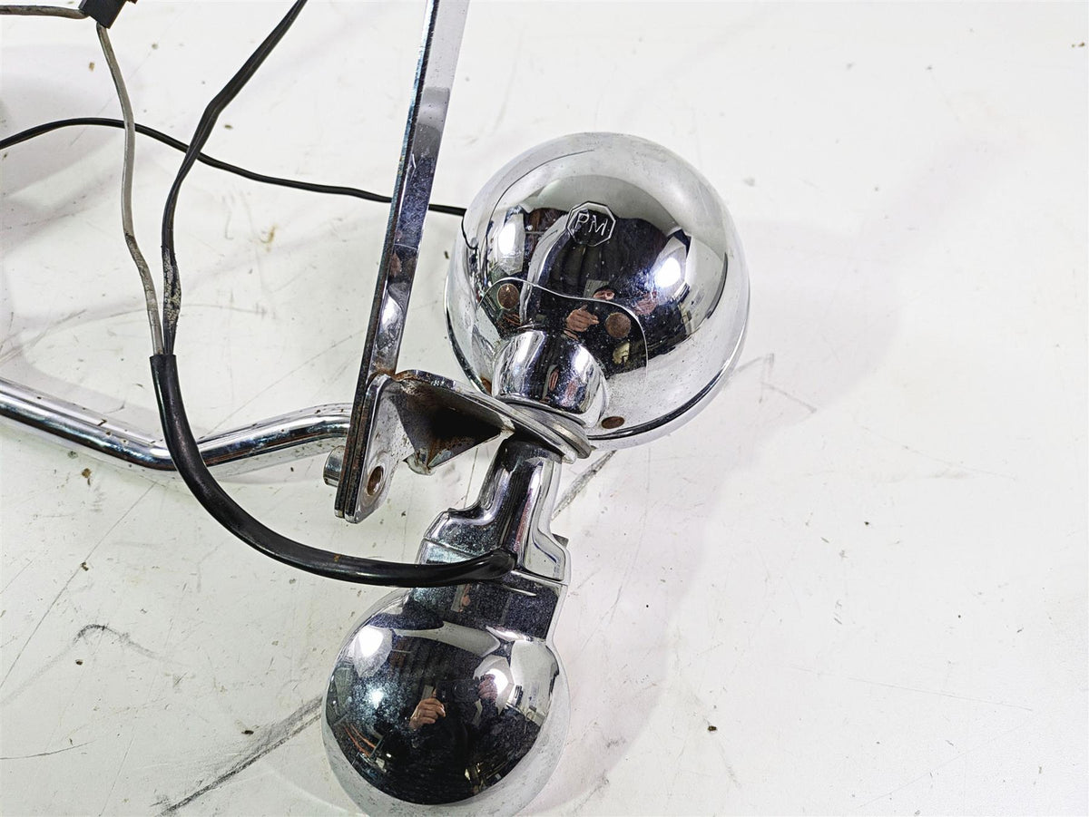 1992 Harley FLSTC Softail Heritage Front Spot Light & Blinker Set 58082-87 {{ shop.shopifyCountryName }} - Mototech271