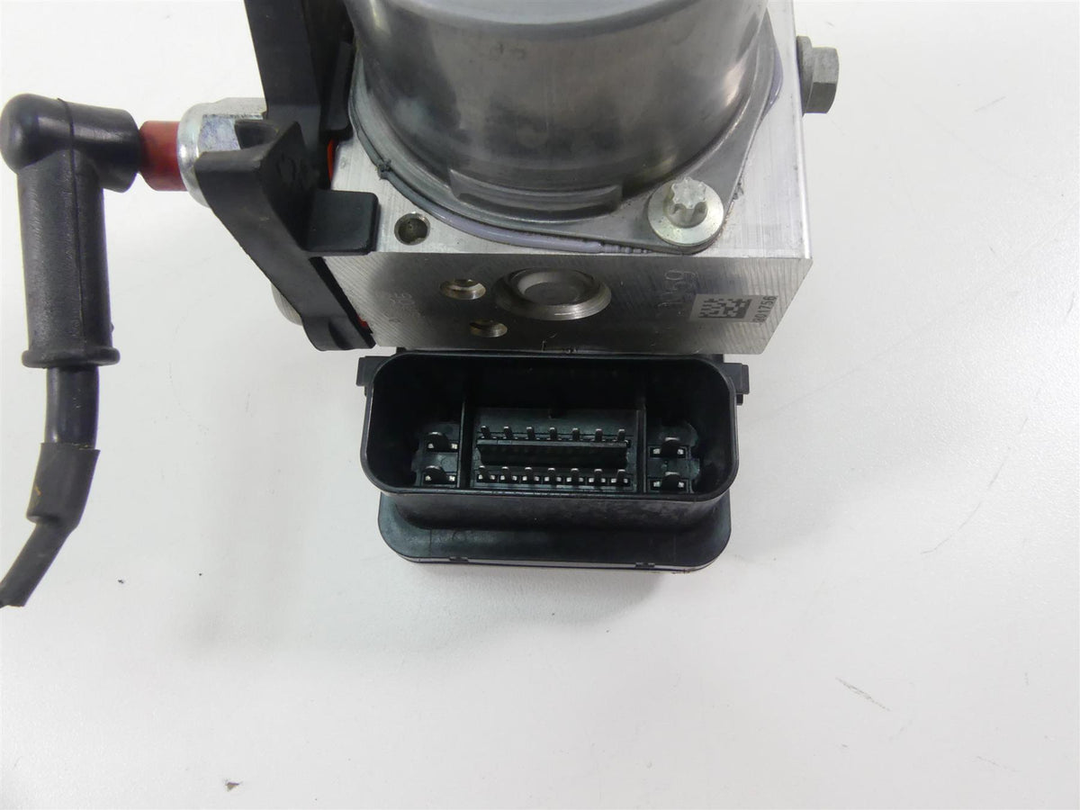 2017 Husqvarna 701 Enduro Abs Brake Pump Module Unit 27042031044 {{ shop.shopifyCountryName }} - Mototech271
