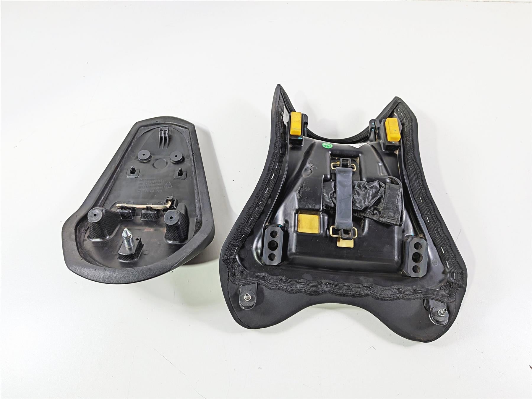 2025 CFMoto 450 SS Front Rear Seat Saddle Set 6AQV-130100-2000 6AQV-130200-1001 {{ shop.shopifyCountryName }} - Mototech271