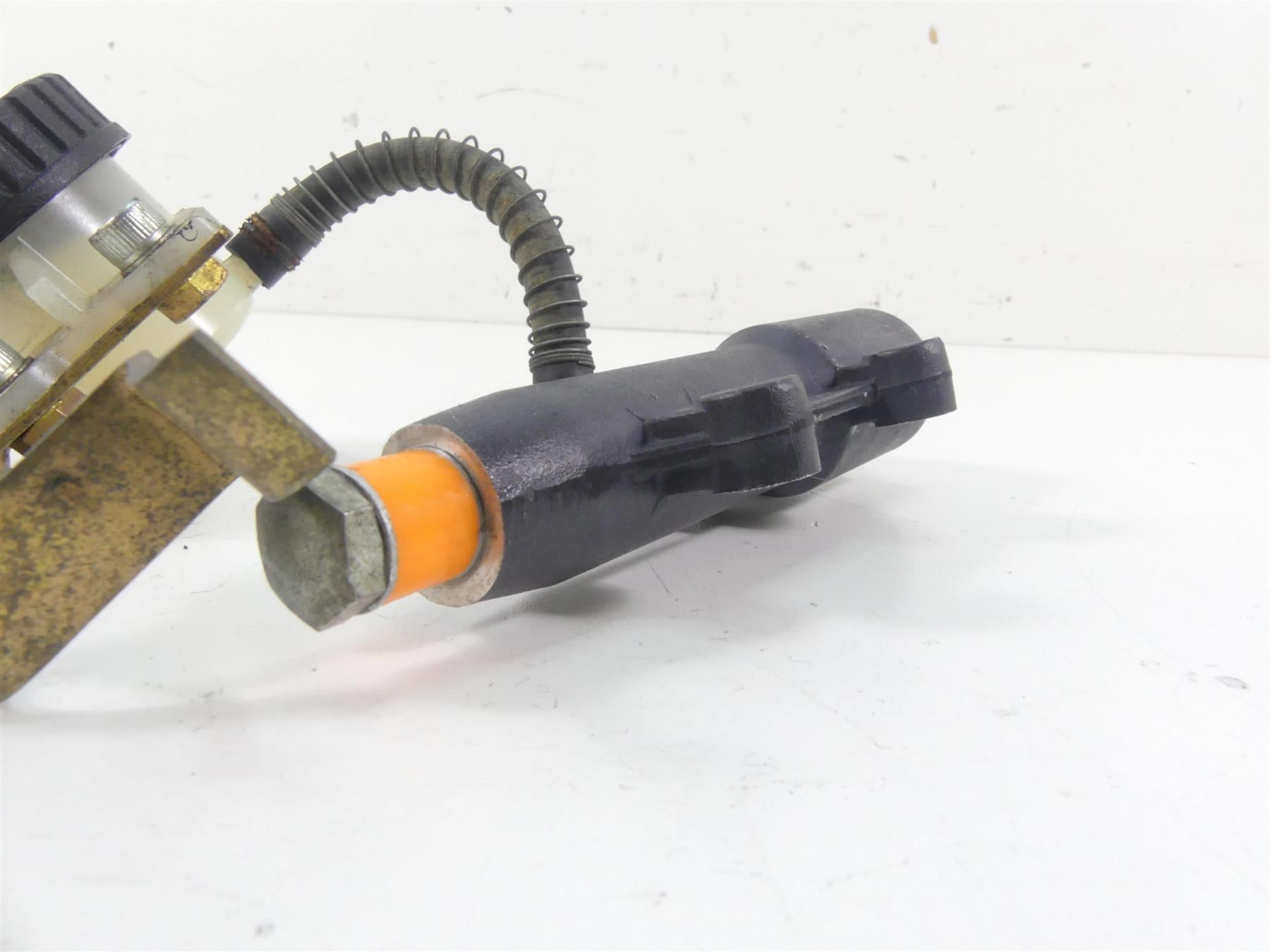2001 Moto Guzzi California Sp 1100 Rear Brembo Brake Master Cylinder GU31666990 {{ shop.shopifyCountryName }} - Mototech271