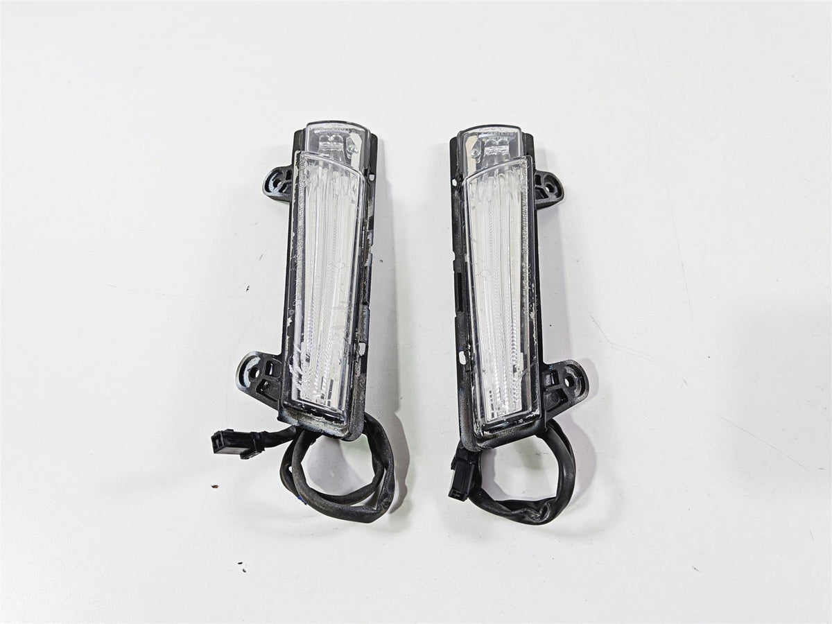2015 Ducati Diavel Dark Front Blinker Turn Signal Set -Read 53010301B 53010311B-Mototech271