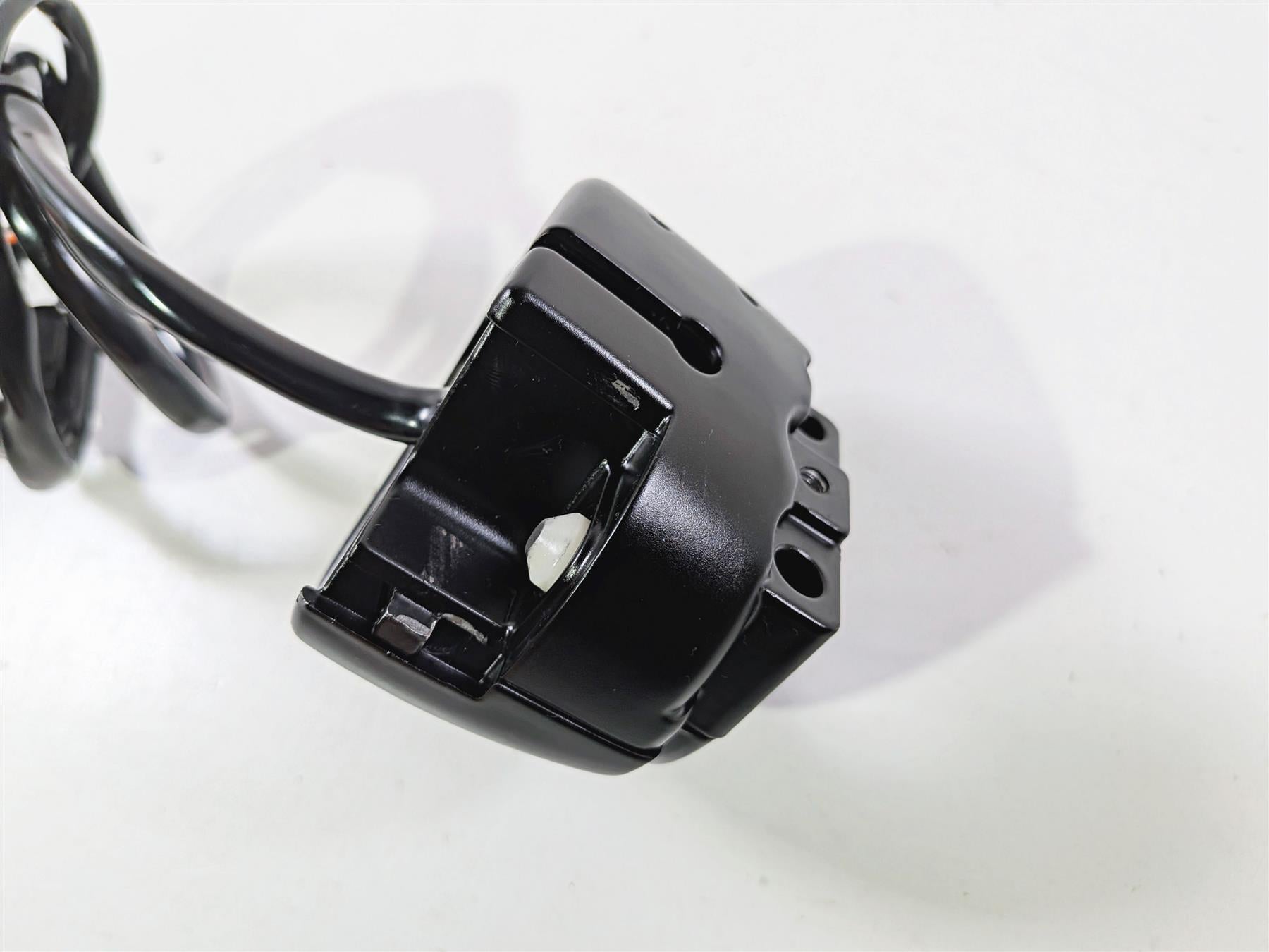 2024 Harley FXLRS Dyna Low Rider Right Hand TC Control Switch 71500462-Mototech271
