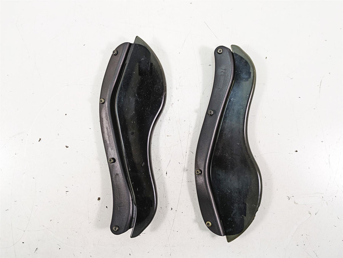 2008 Harley FLHTCU Electra Glide Front Fairing Side Wind Deflector Read 58128-08 {{ shop.shopifyCountryName }} - Mototech271
