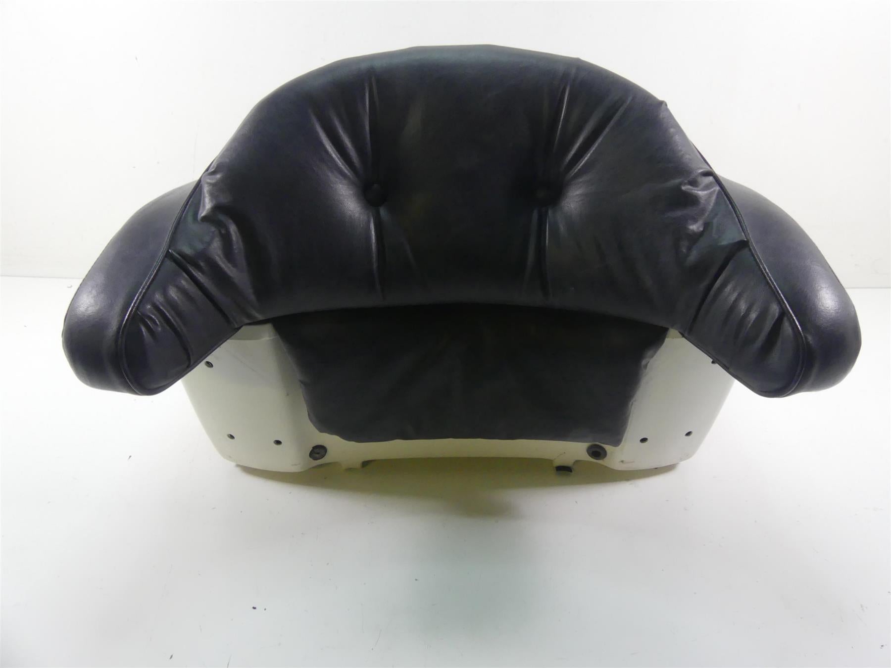 1999 Harley Touring FLHTCUI Electra Glide Rear Trunk Tour Pak - Read 53117-97 {{ shop.shopifyCountryName }} - Mototech271