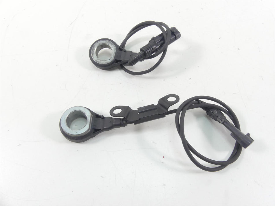 2013 Harley Touring FLHTP Electra Glide Abs Brake Wheel Speed Sensors 40615-08 {{ shop.shopifyCountryName }} - Mototech271