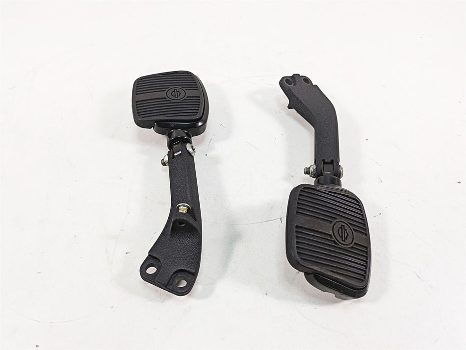 2012 Harley FLD Dyna Switchback Rear Passenger Footpeg Foot Peg Set 49224-06A {{ shop.shopifyCountryName }} - Mototech271