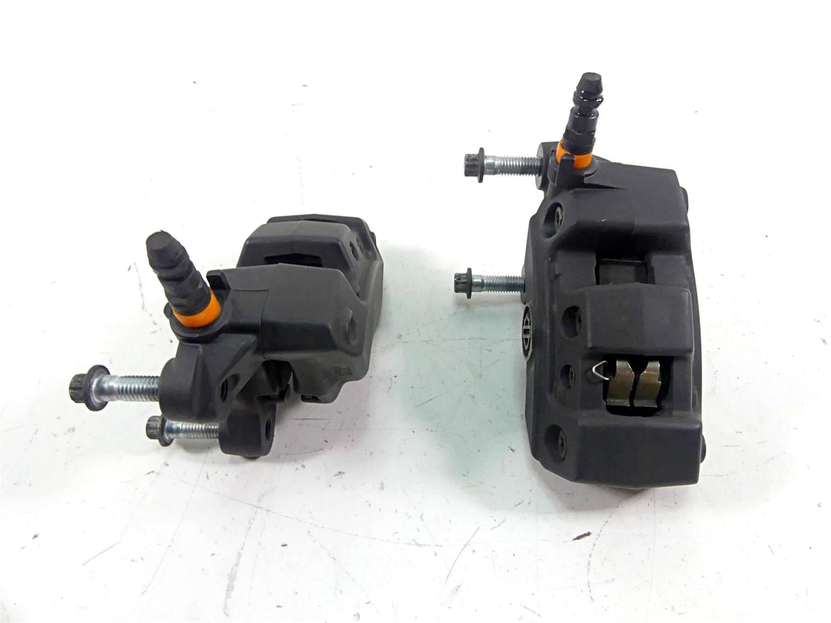 2015 Harley Davidson VRSCDX Night Rod Sp Front Brake Caliper Set 44731-08 {{ shop.shopifyCountryName }} - Mototech271