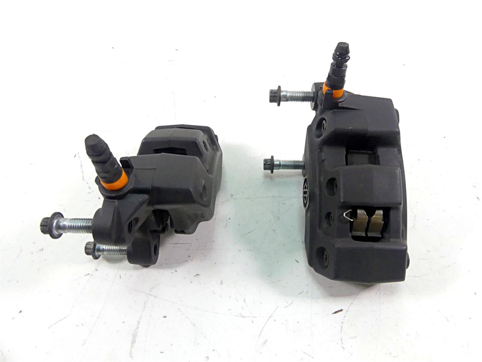 2015 Harley Davidson VRSCDX Night Rod Sp Front Brake Caliper Set 44731-08 {{ shop.shopifyCountryName }} - Mototech271