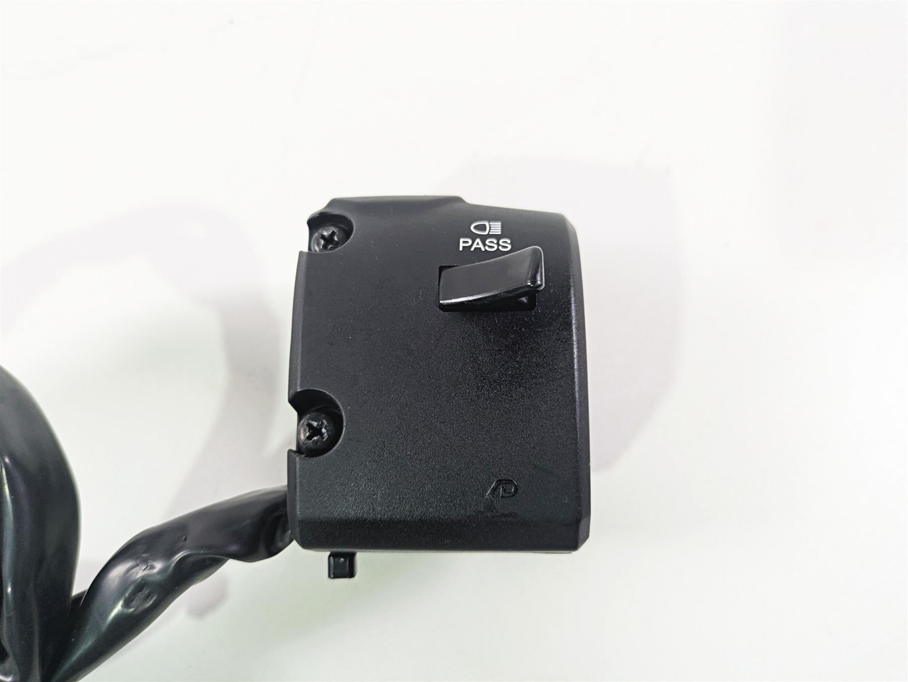 2016 Kawasaki ZX10R Ninja Left Hand Light Control Switch 46091