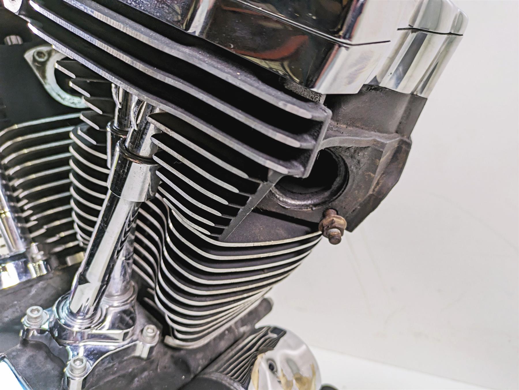 2009 Harley FXCWC Softail Rocker C Running 96ci B-Engine Motor 26k -Vid 19613-09 {{ shop.shopifyCountryName }} - Mototech271