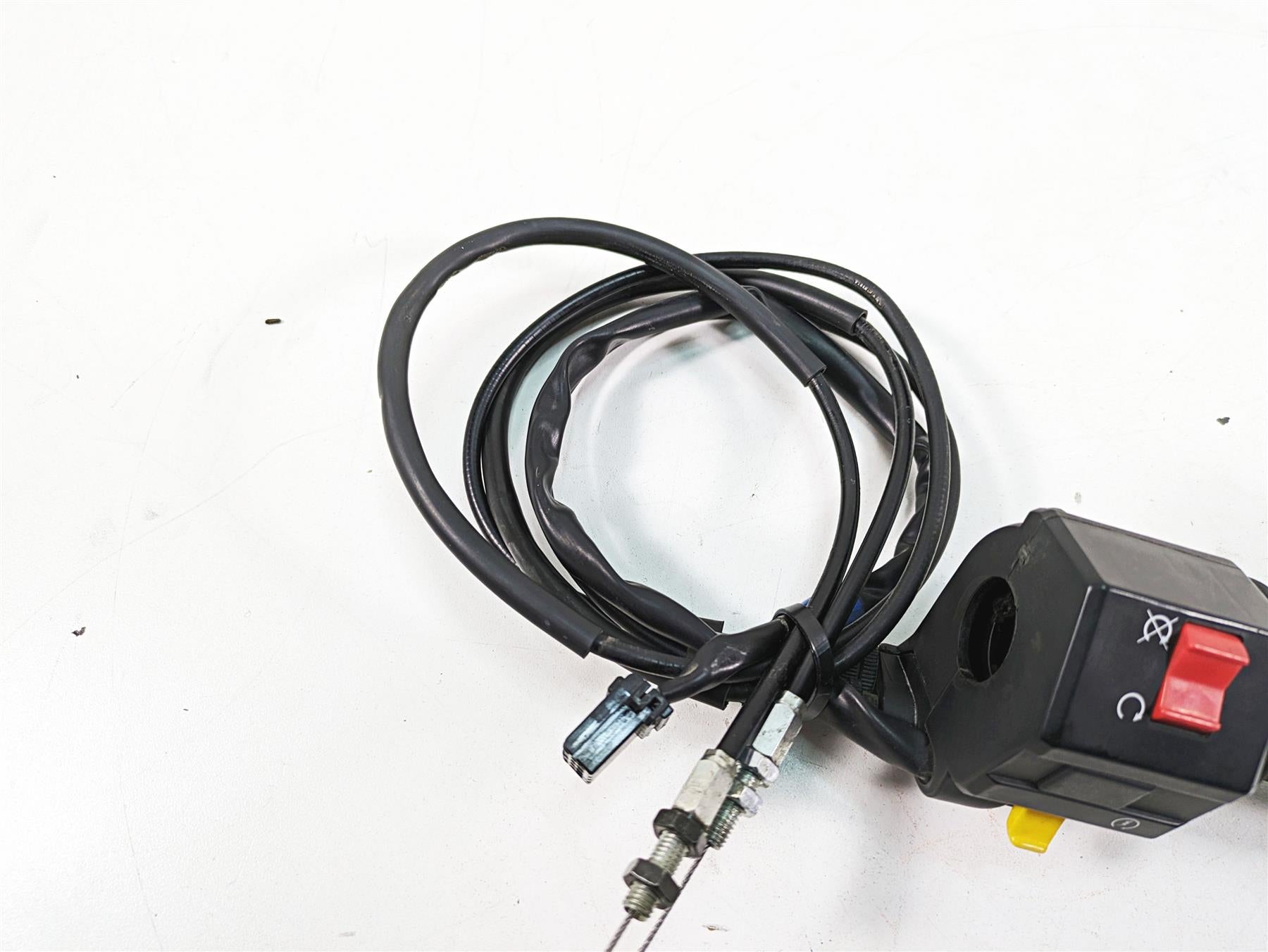 2008 Buell 1125 R Right Hand Start Stop Control Switch + Throttle N0158.TA {{ shop.shopifyCountryName }} - Mototech271