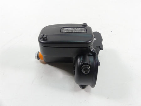 2022 Harley Softail FXBBS Street Bob Front Brake Master Cylinder 1/2" 41700233 {{ shop.shopifyCountryName }} - Mototech271