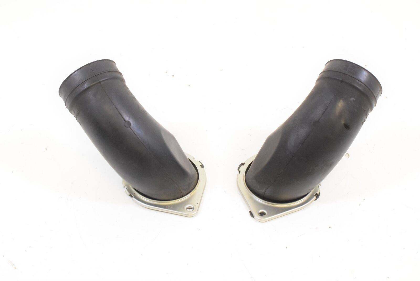 2015 Kawasaki ZX1400 ZX14R Ninja Front Frame Air Duct Ram Mounting SET 14073-010 {{ shop.shopifyCountryName }} - Mototech271