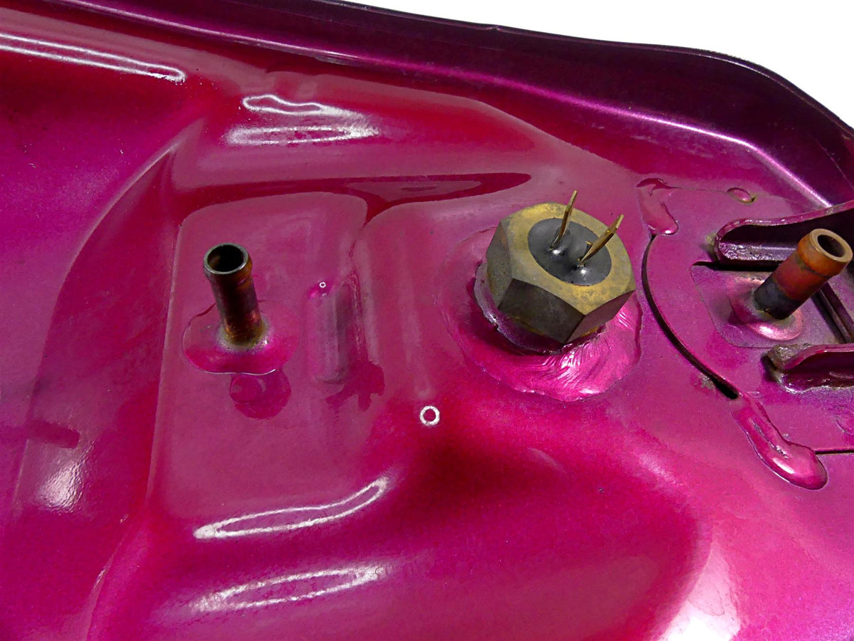 2010 Honda VT1300 CR Stateline Fuel Gas Petrol Tank Reservoir 17520-MFY-A00 {{ shop.shopifyCountryName }} - Mototech271