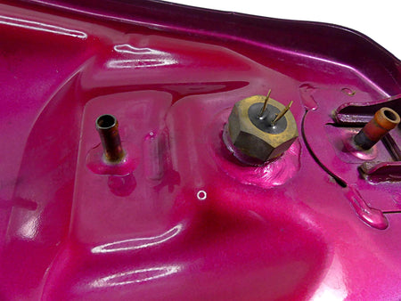2010 Honda VT1300 CR Stateline Fuel Gas Petrol Tank Reservoir 17520-MFY-A00 {{ shop.shopifyCountryName }} - Mototech271