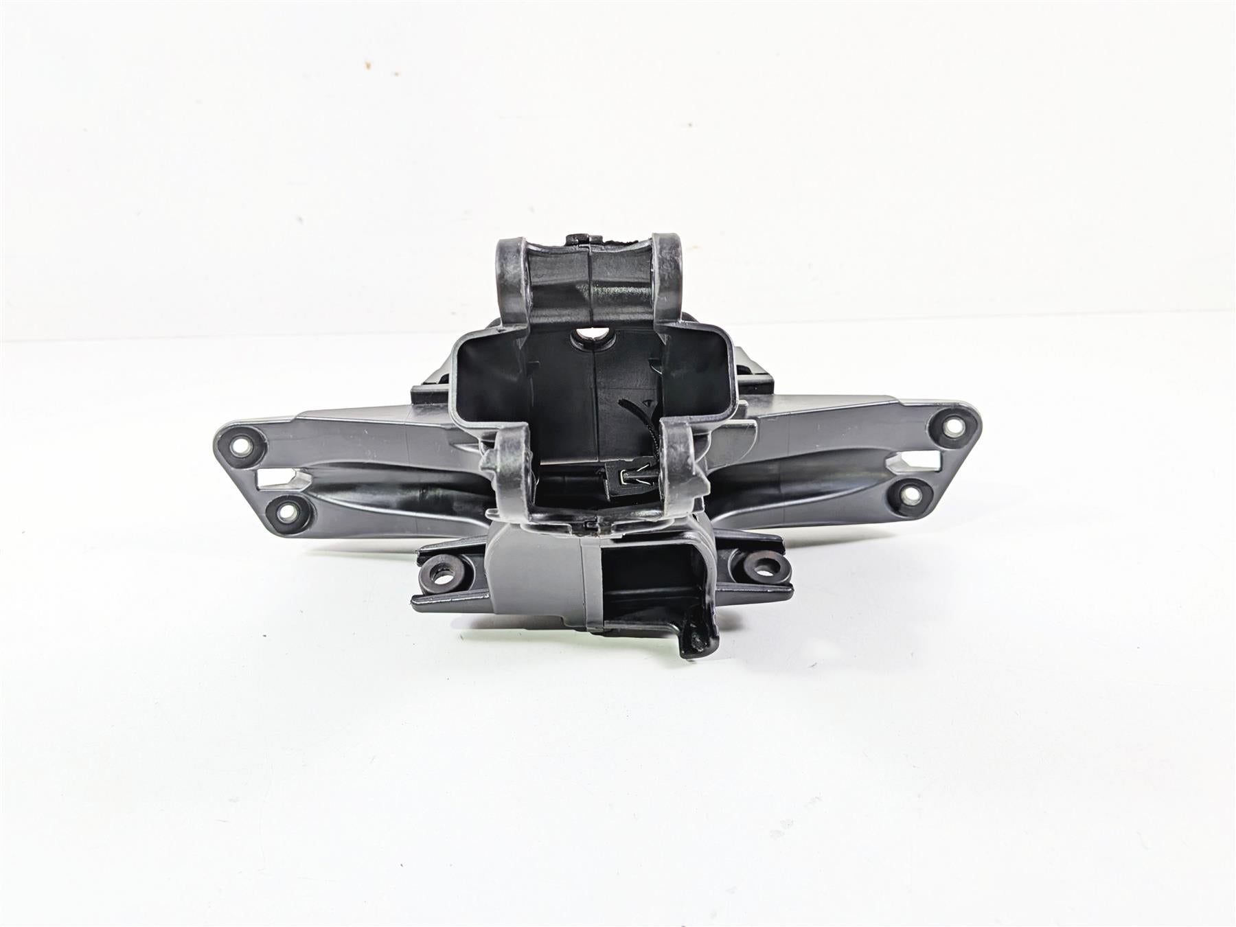 2018 Aprilia RSV4 RR Front Stay Bracket Holder Mount L 2B001562 R 2B002001 {{ shop.shopifyCountryName }} - Mototech271