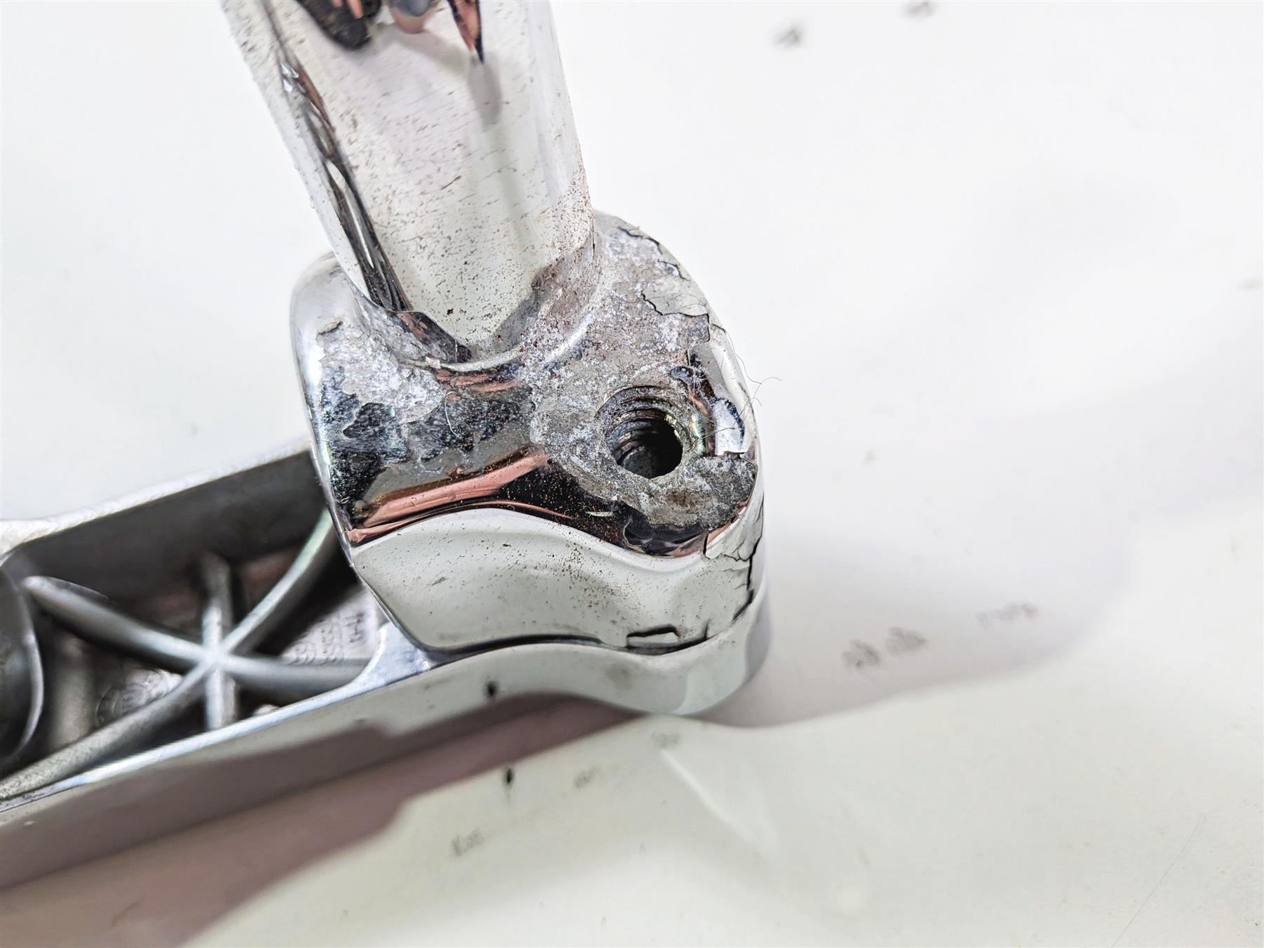2007 Harley Dyna FXDB Street Bob Handlebar Riser Holder Clamps 5" 56568-86B {{ shop.shopifyCountryName }} - Mototech271