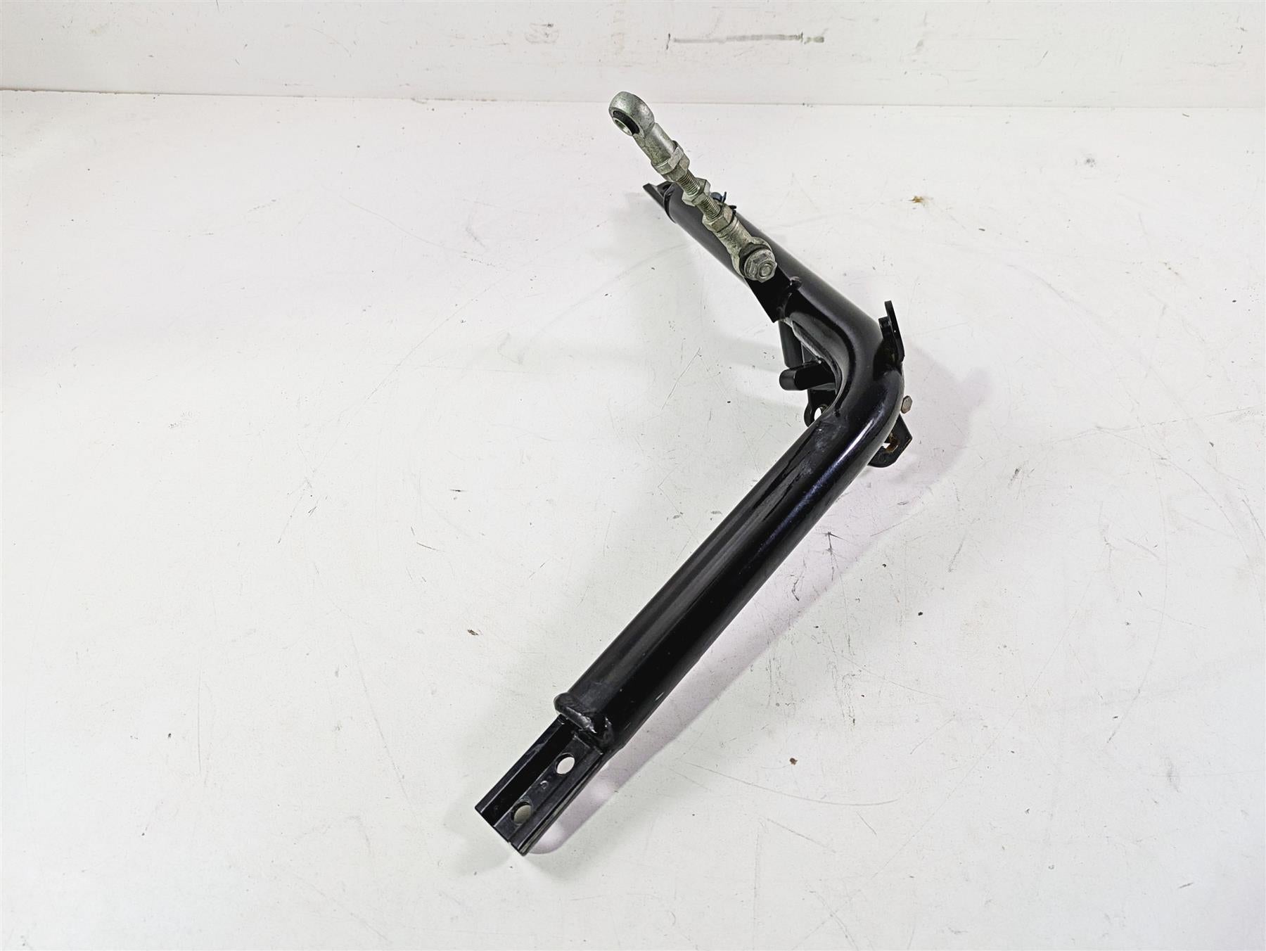 2013 Harley VRSCF Muscle Rod Left Front Frame Downtube - Read 47987-12BK {{ shop.shopifyCountryName }} - Mototech271