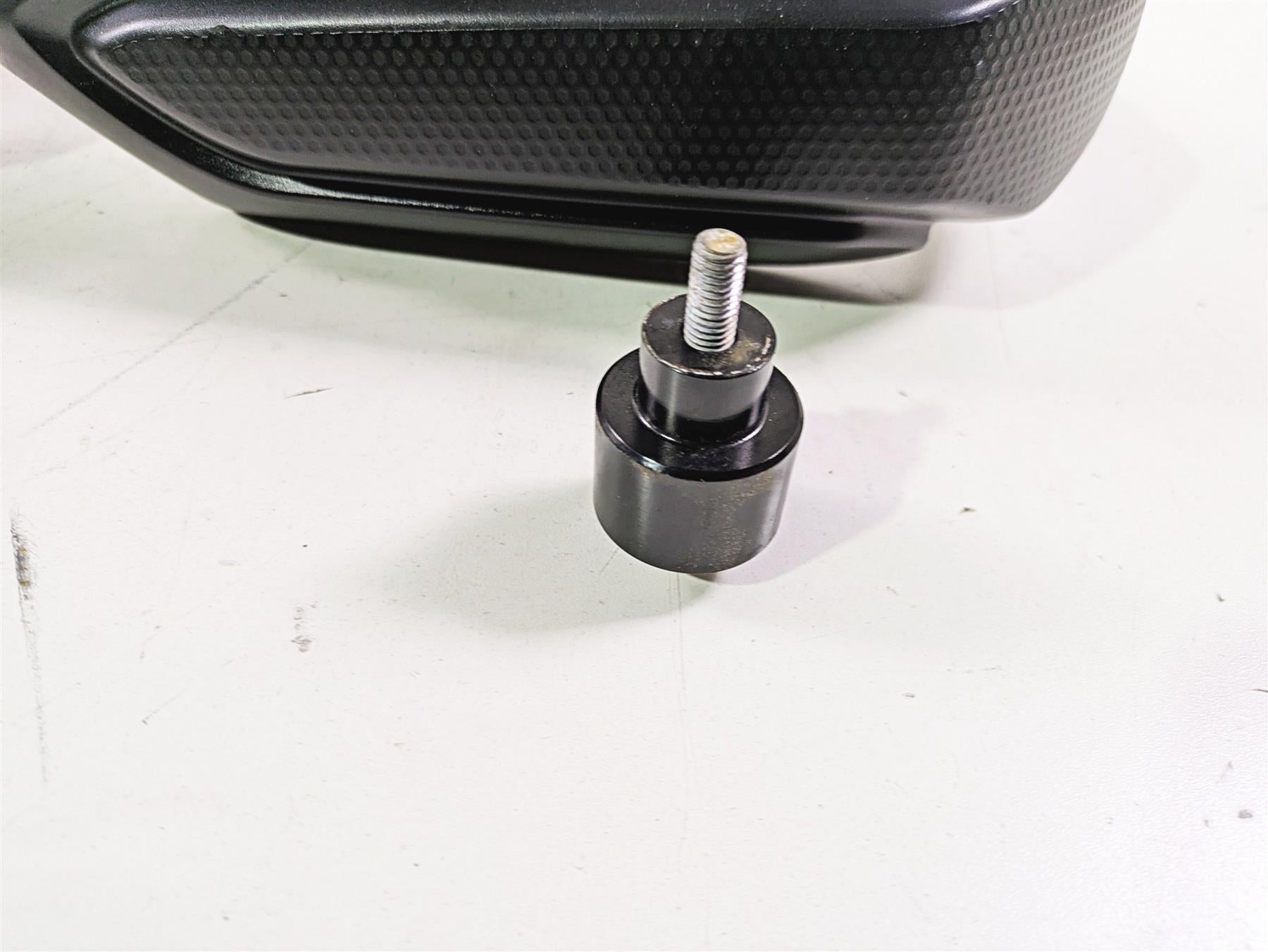 2012 Yamaha XT1200 Super Tenere Hand Guard Set & Mounts 23P-26141-00-00 {{ shop.shopifyCountryName }} - Mototech271