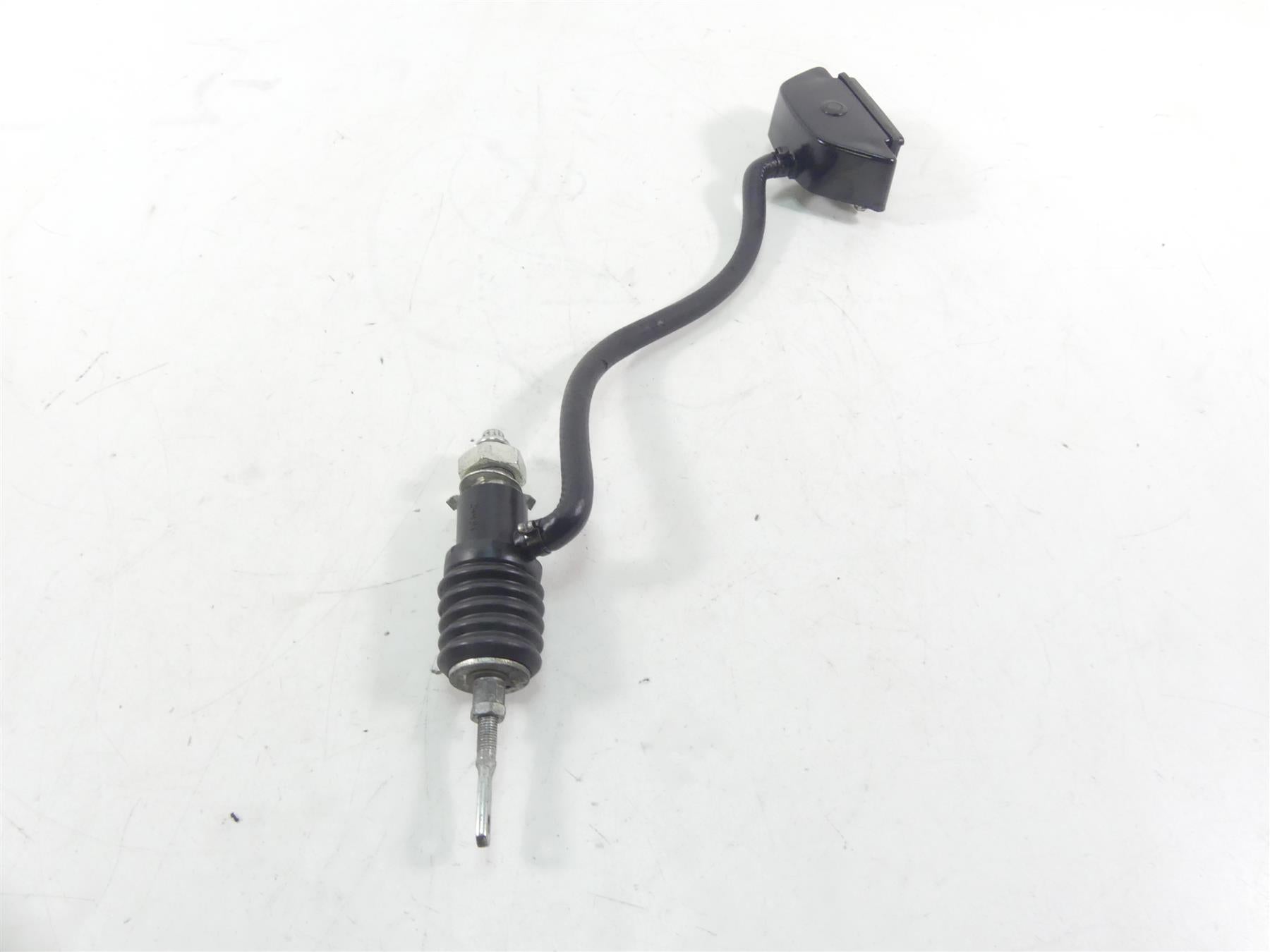 2000 Harley Dyna FXR4 CVO Super Glide Rear Brake Master Cylinder 42446-87C {{ shop.shopifyCountryName }} - Mototech271