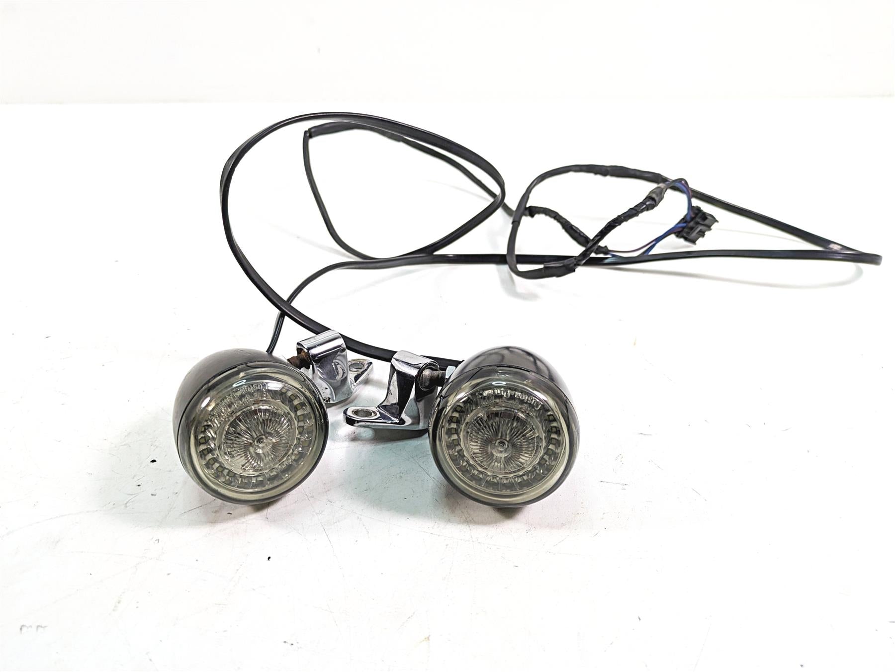 2009 Harley Softail FLSTSB Cross Bones Front Led Blinker Turn Signals 68804-06