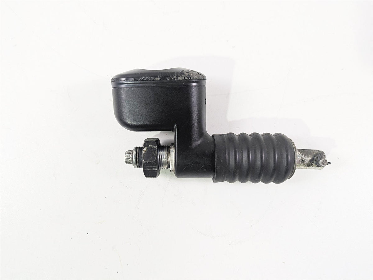 2001 Harley Touring FLHX Street Glide Rear Brake Master Cylinder 41755-99F {{ shop.shopifyCountryName }} - Mototech271