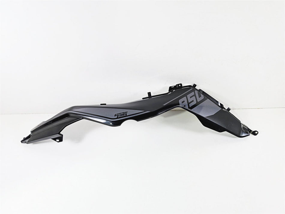 2023 BMW F850GS K81 Upper Left Triple Black Side Tank Fairing Cover 46638564627 {{ shop.shopifyCountryName }} - Mototech271