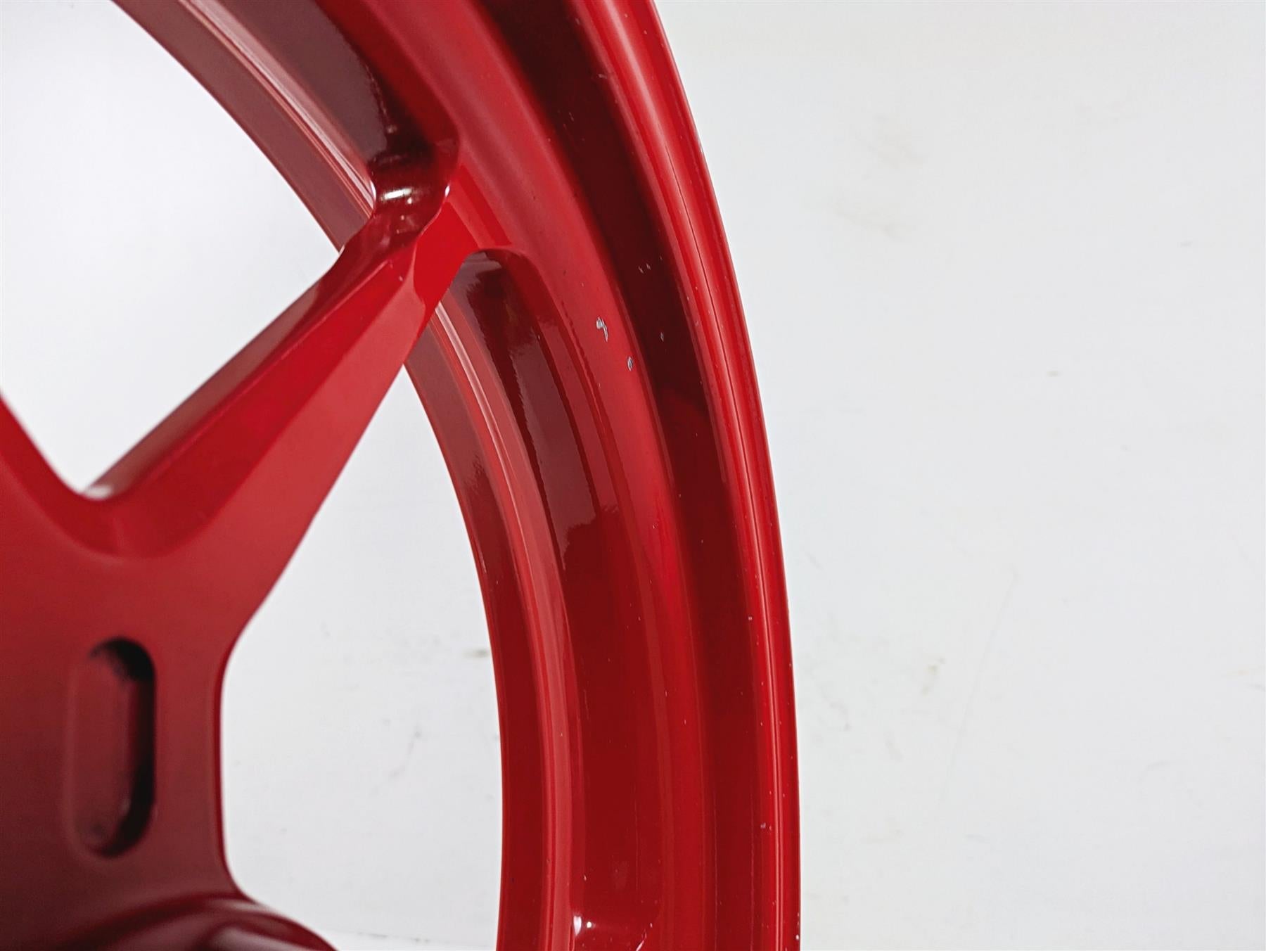 2019 Ducati Supersport 939 S Red Front Wheel Rim 17x3.5 .7mm Runout 50121783AD {{ shop.shopifyCountryName }} - Mototech271