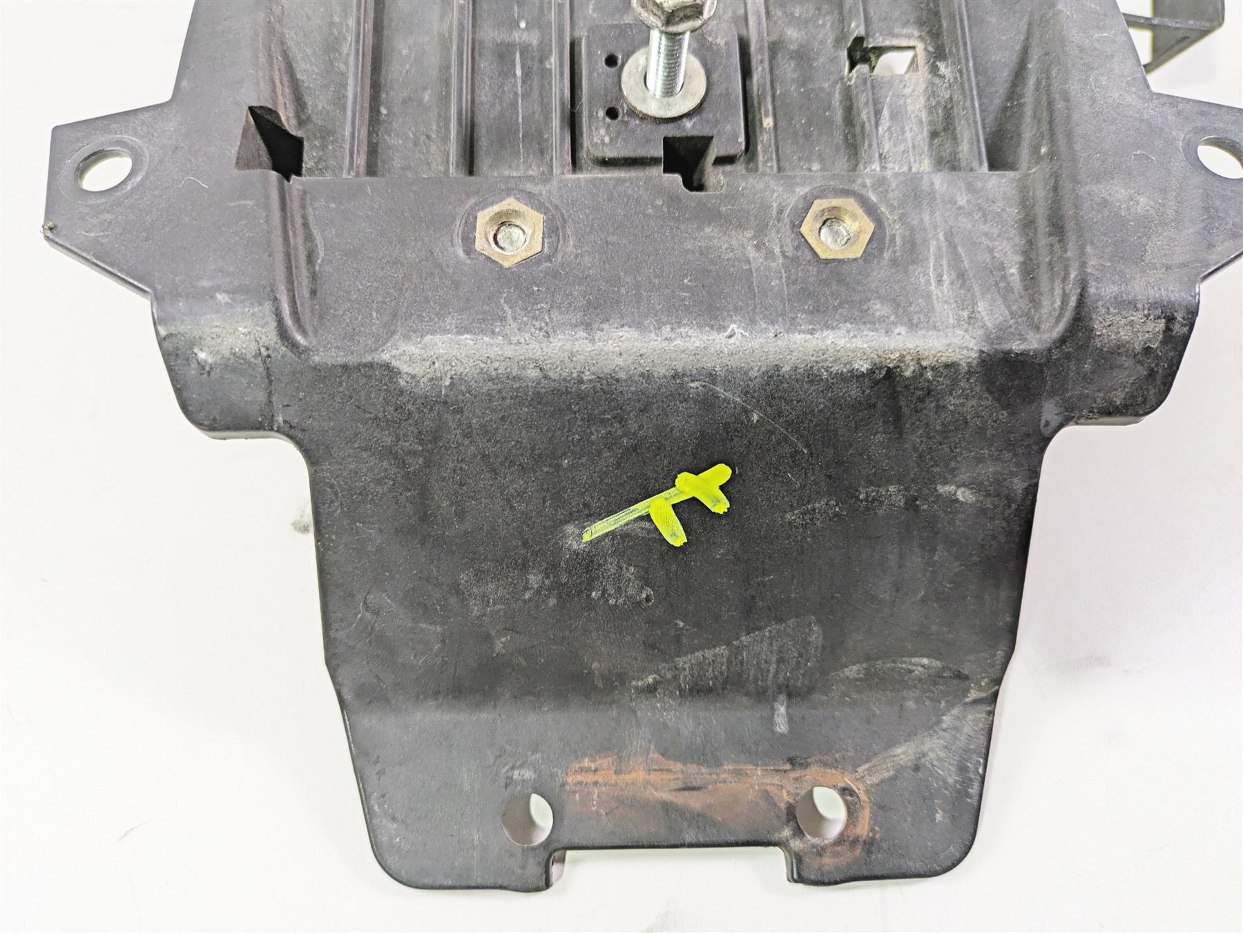 2012 Ducati Streetfighter 848 Electrical Carrier Stay Mount Set 82919853A {{ shop.shopifyCountryName }} - Mototech271