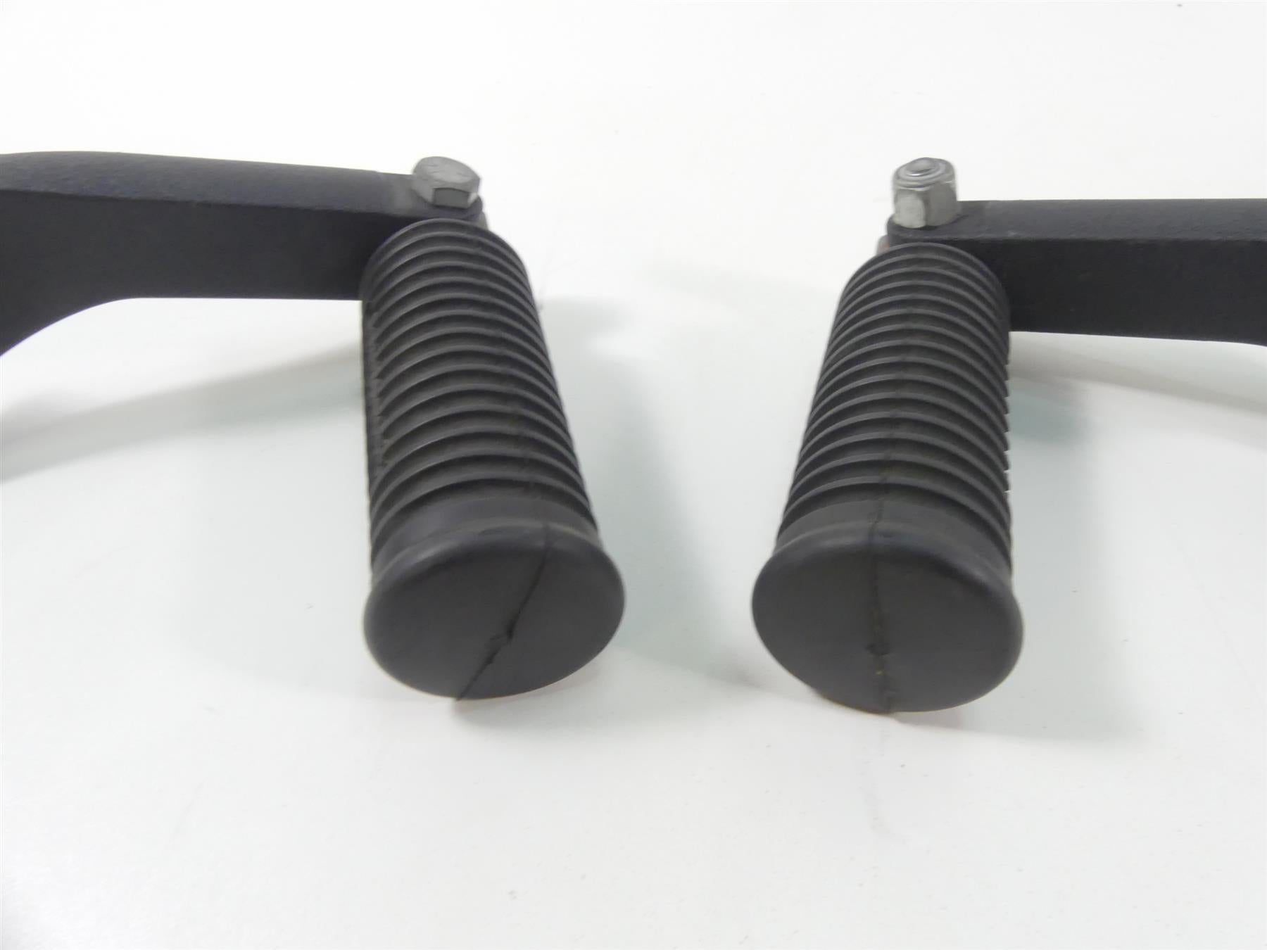 2017 Harley Dyna FXDB Street Bob Passenger Footpeg Foot Peg Rest Set {{ shop.shopifyCountryName }} - Mototech271