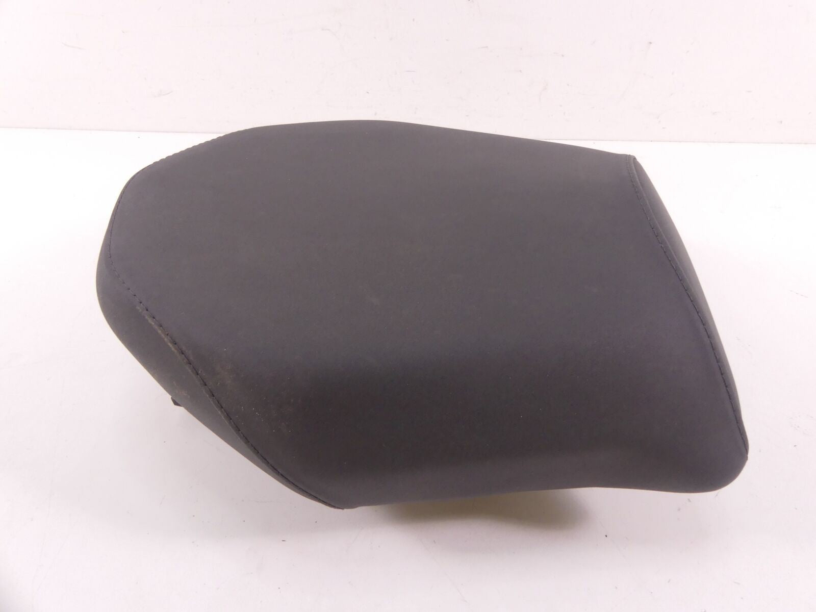 2016 BMW R1200RS K54 Rear Passenger Pillion Seat Saddle + Tools 52538550756