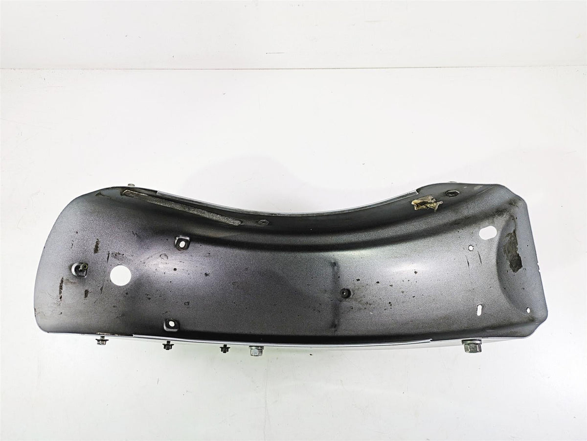 2010 Harley Touring FLHX Street Glide Rear Fender Silver 60575-10A {{ shop.shopifyCountryName }} - Mototech271