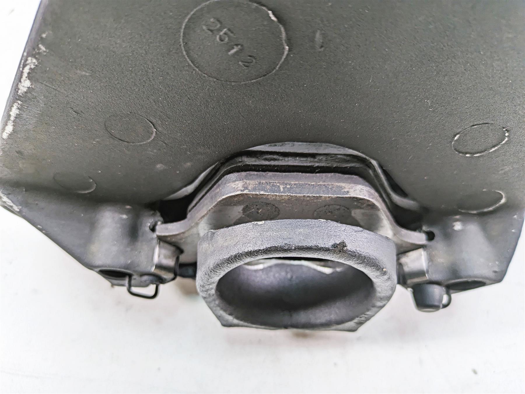 1990 Harley Sportster XLH883 XL883 Rear Brake Caliper + Bracket 44050-87 {{ shop.shopifyCountryName }} - Mototech271