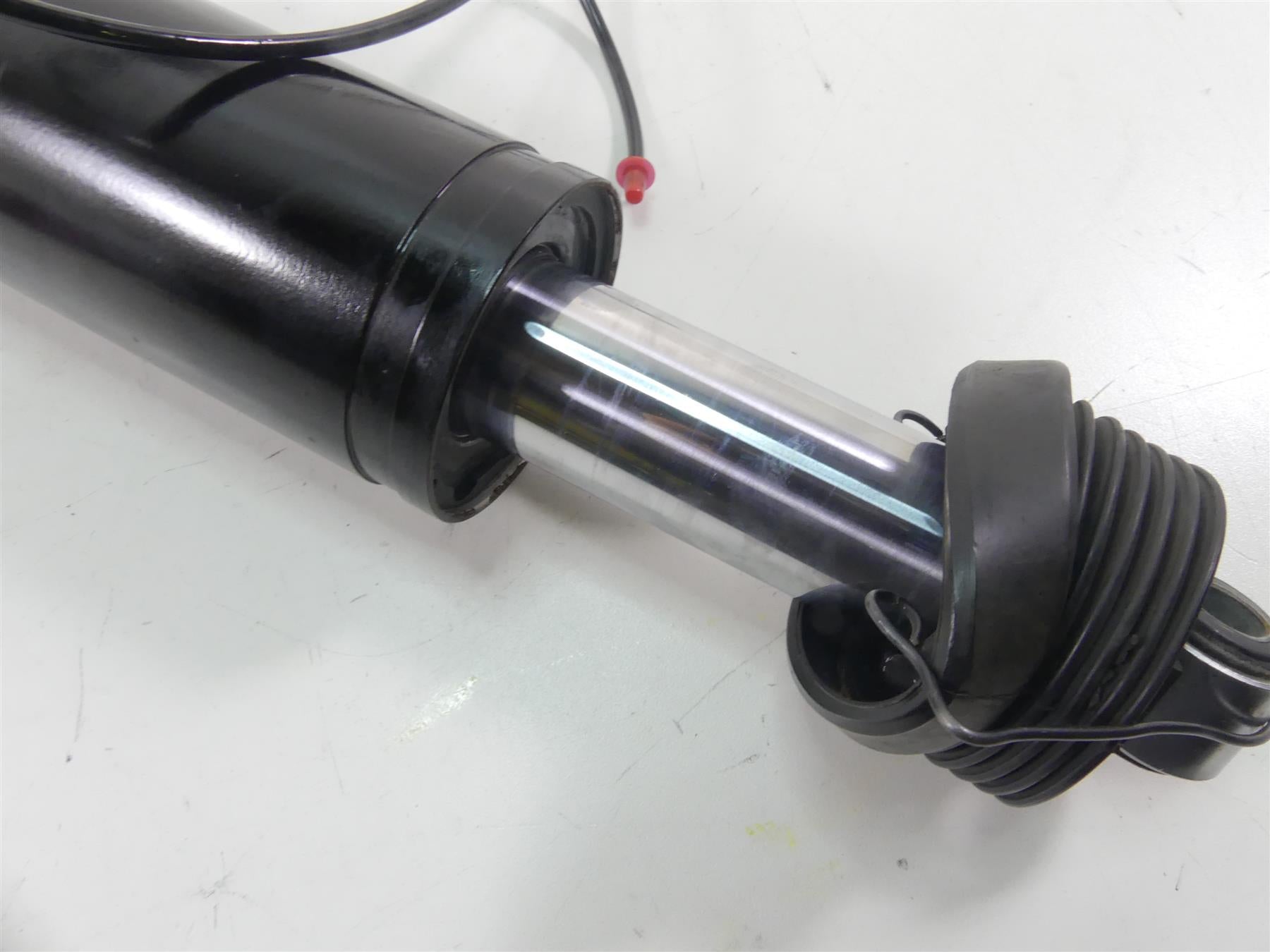 1999 Harley Touring FLHTCUI Electra Glide Rear Air Shock 13" 54565-97A {{ shop.shopifyCountryName }} - Mototech271