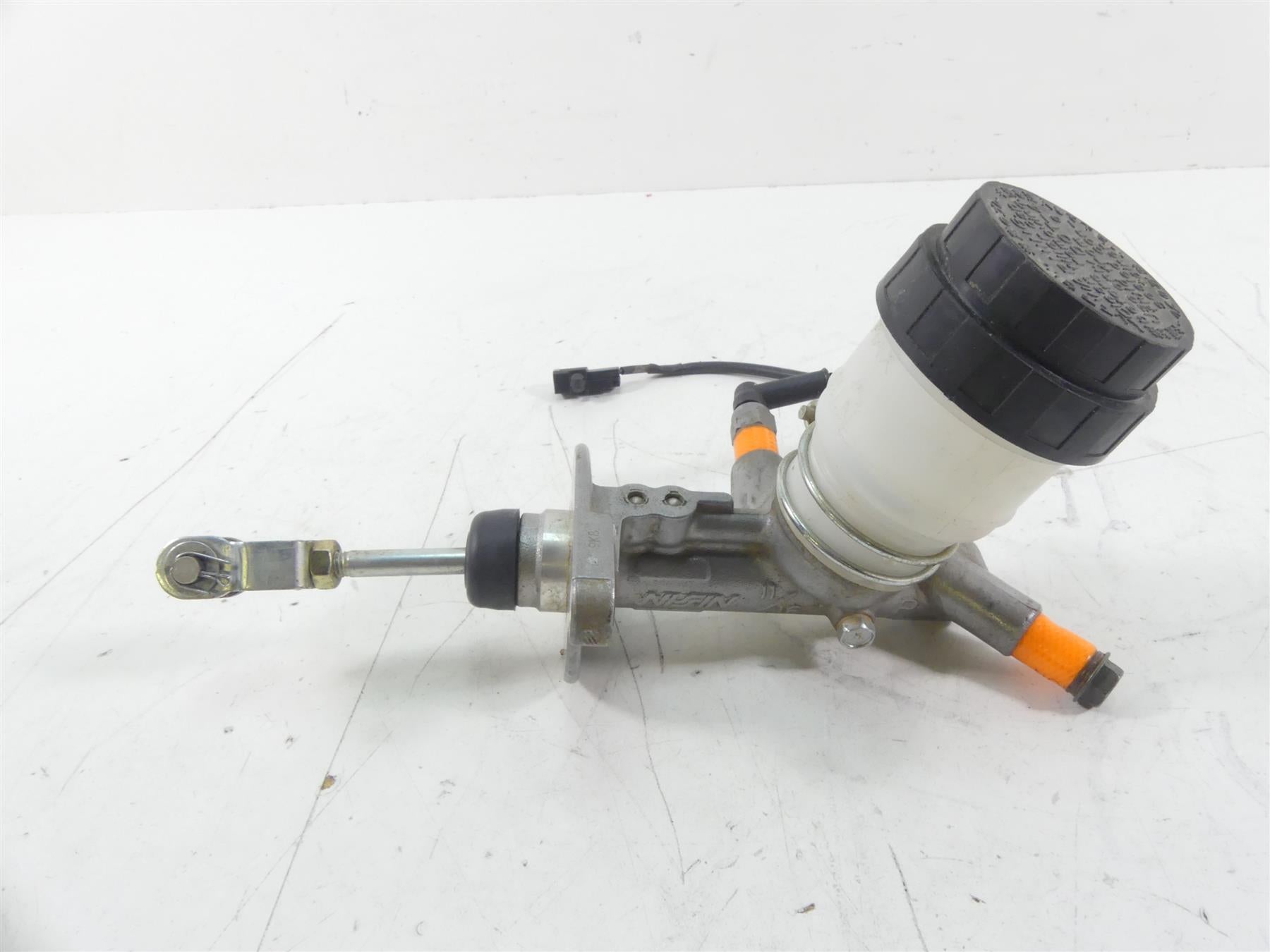 2020 Can-Am Commander 1000R XT Nissin 11/16" Brake Master Cylinder 705601505 {{ shop.shopifyCountryName }} - Mototech271