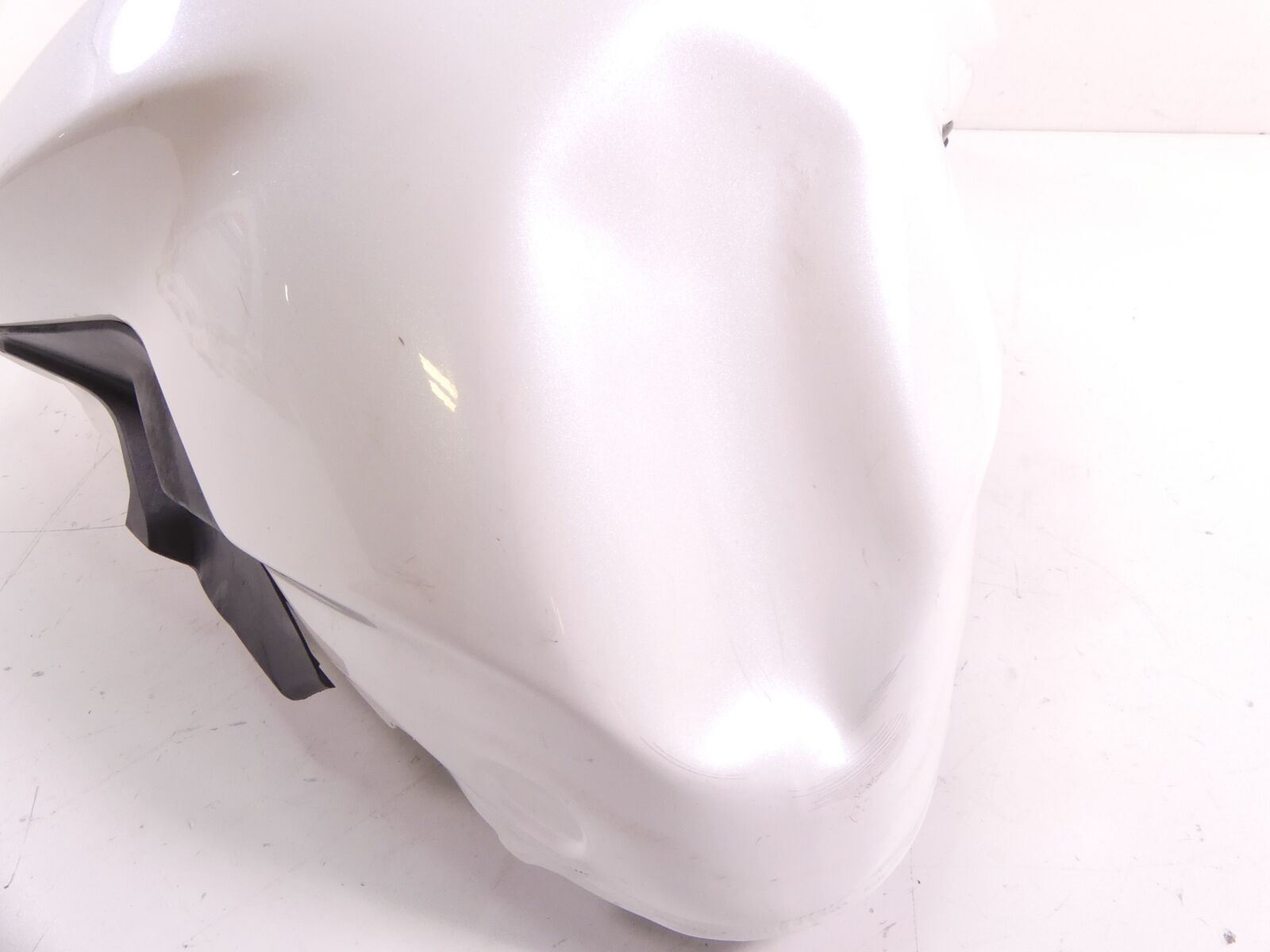 2014 Triumph Tiger 800 ABS Fuel Gas Petrol Tank Reservoir - Dent T2404311 {{ shop.shopifyCountryName }} - Mototech271